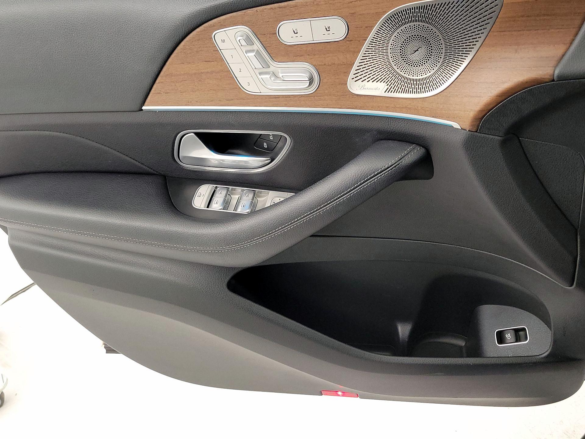 Thumbnail: 2021 Mercedes-Benz GLE - 12