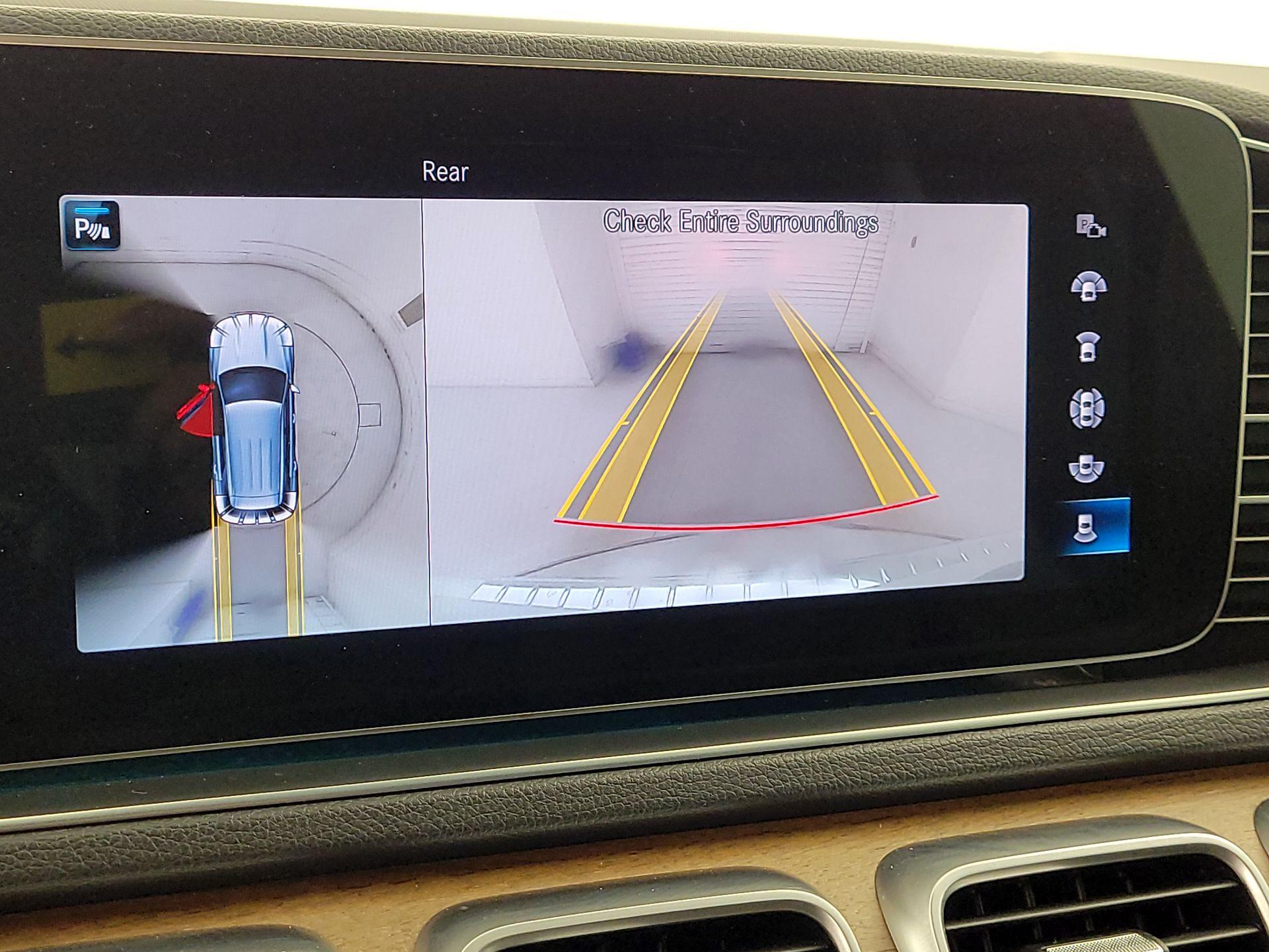 Thumbnail: 2021 Mercedes-Benz GLE - 15