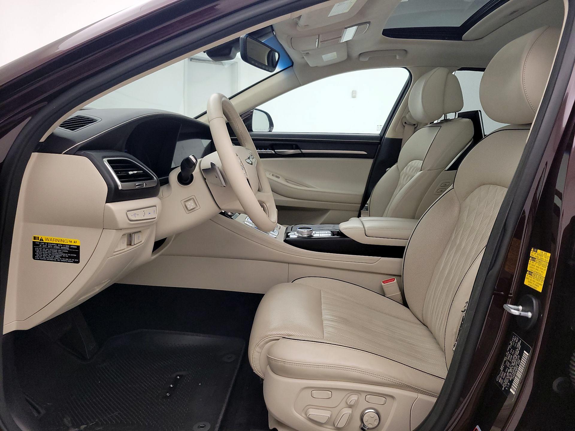 Thumbnail: 2020 Genesis G90 - 11