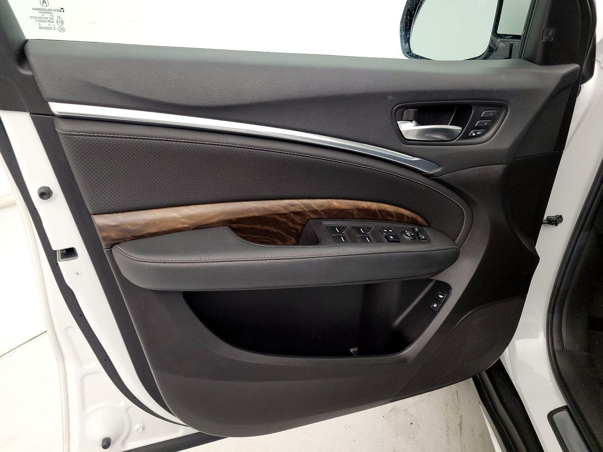 Thumbnail: 2020 Acura MDX - 12