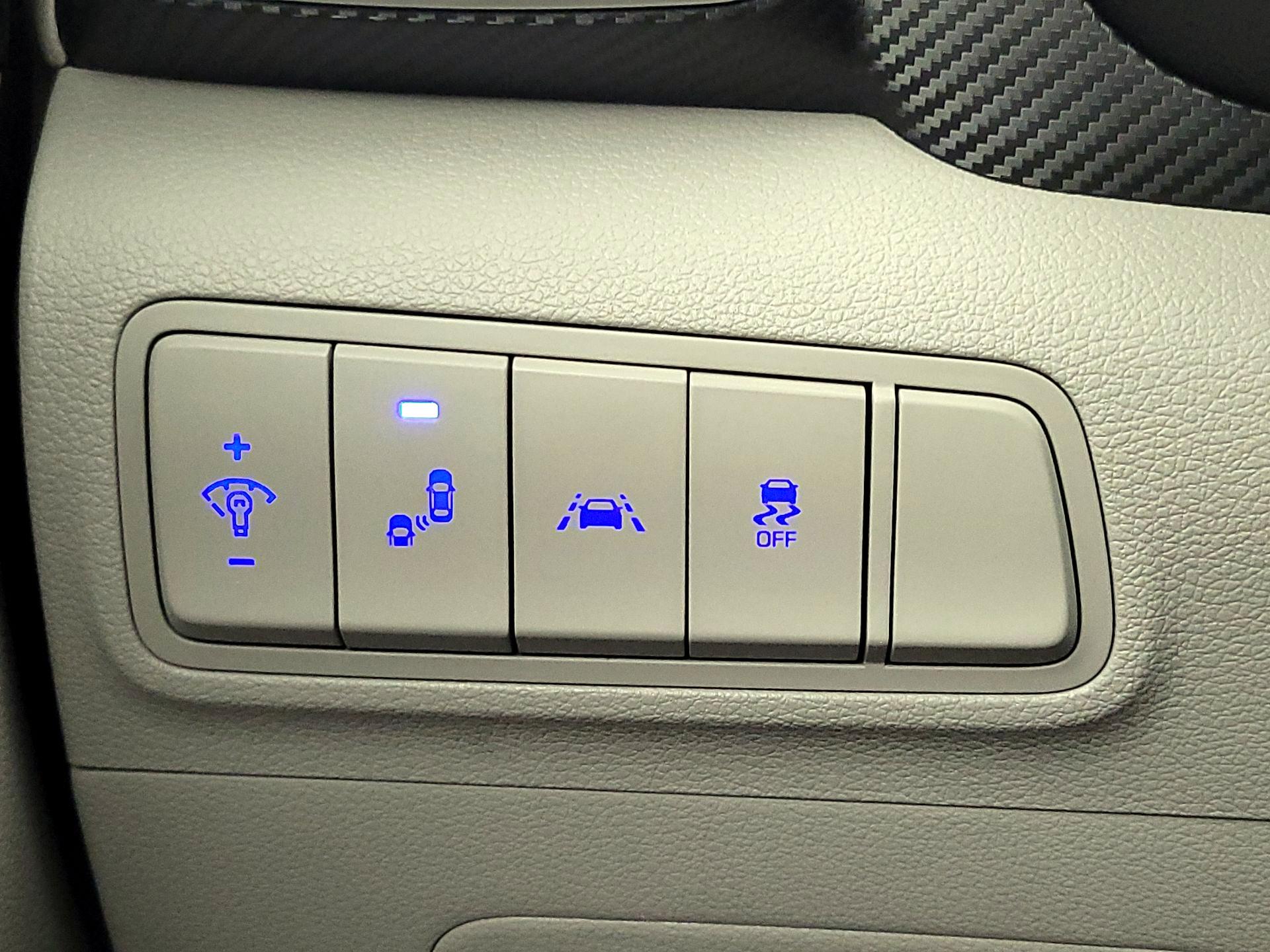 Thumbnail: 2019 Hyundai Tucson - 13