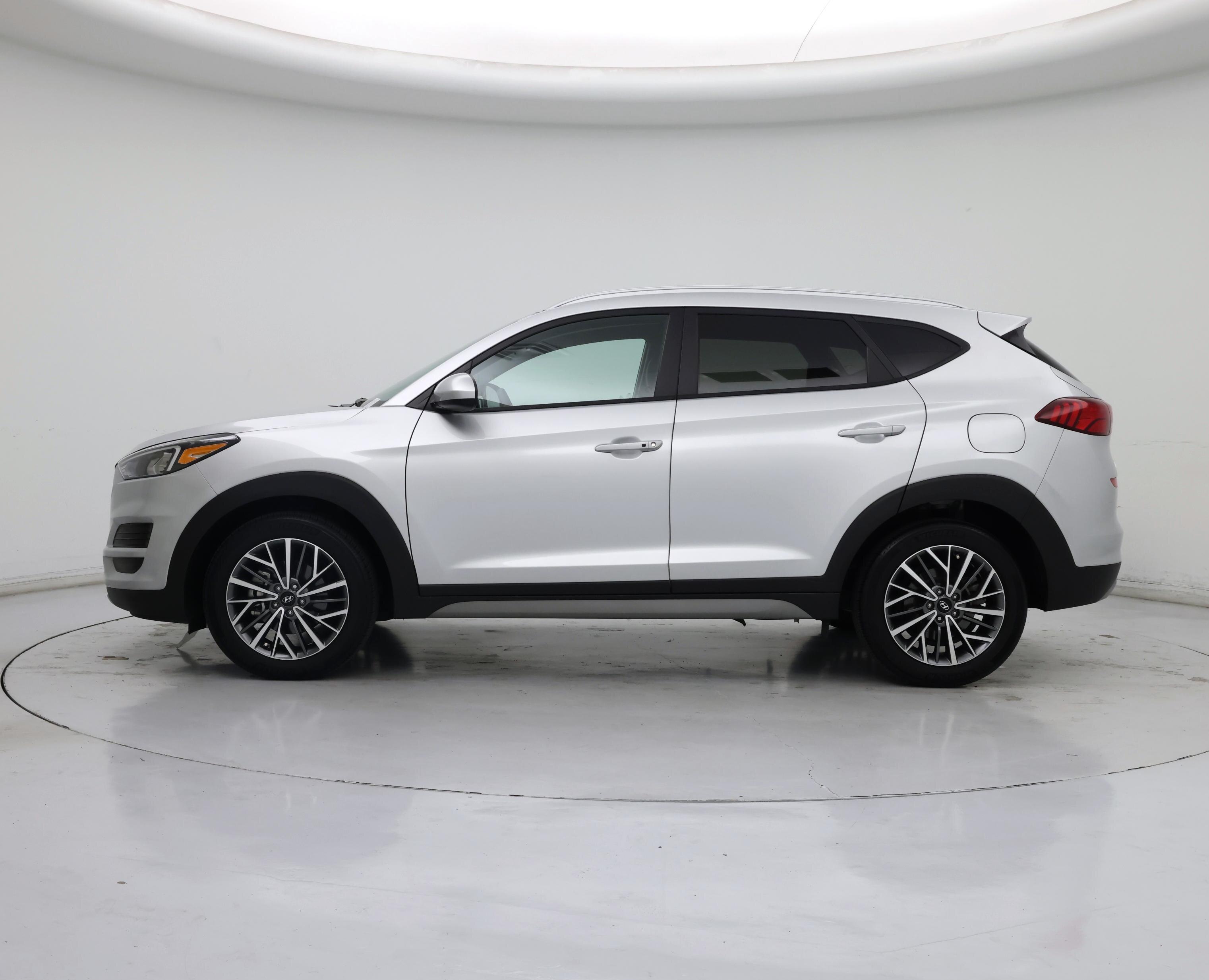 Thumbnail: 2019 Hyundai Tucson - 3