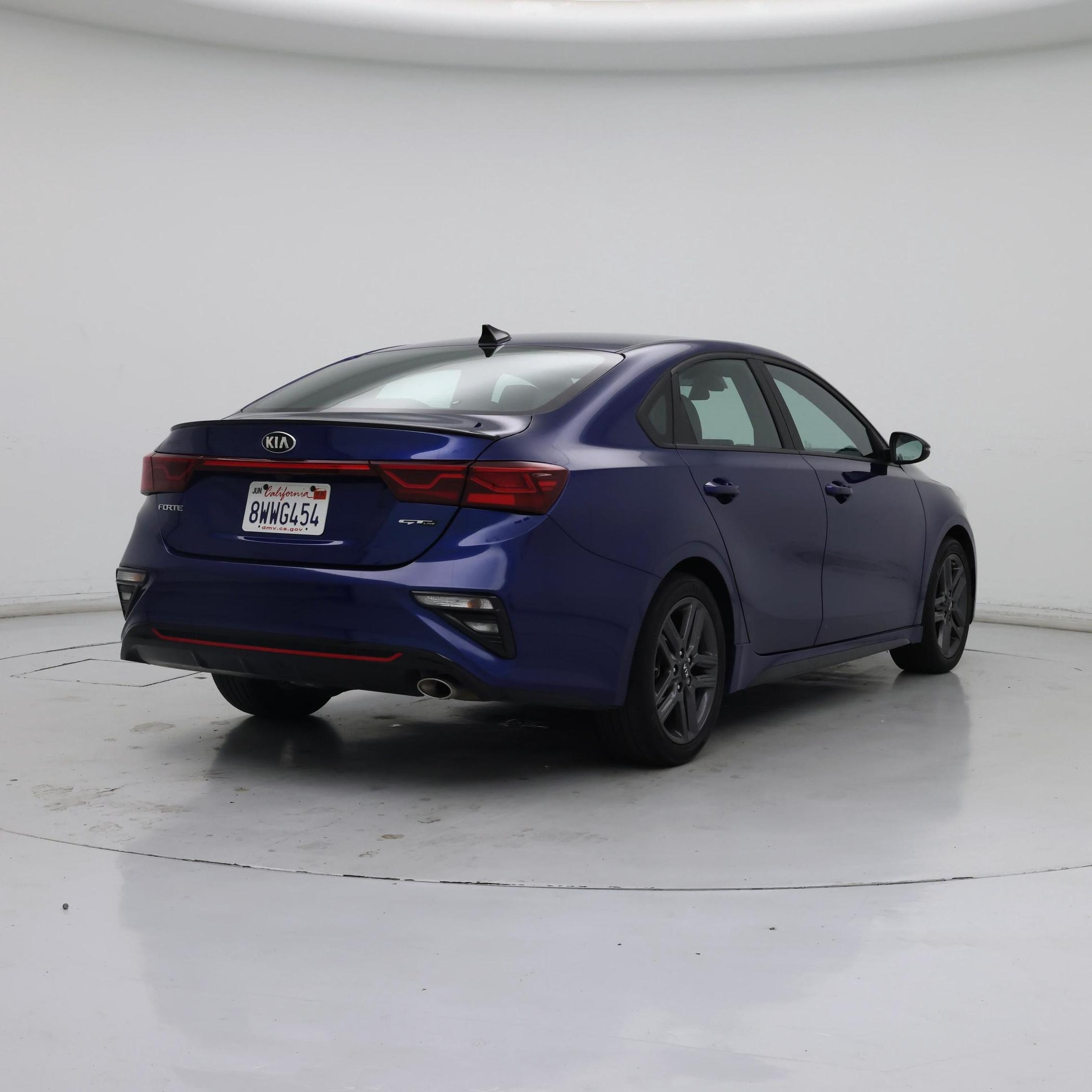 Thumbnail: 2021 Kia Forte - 8