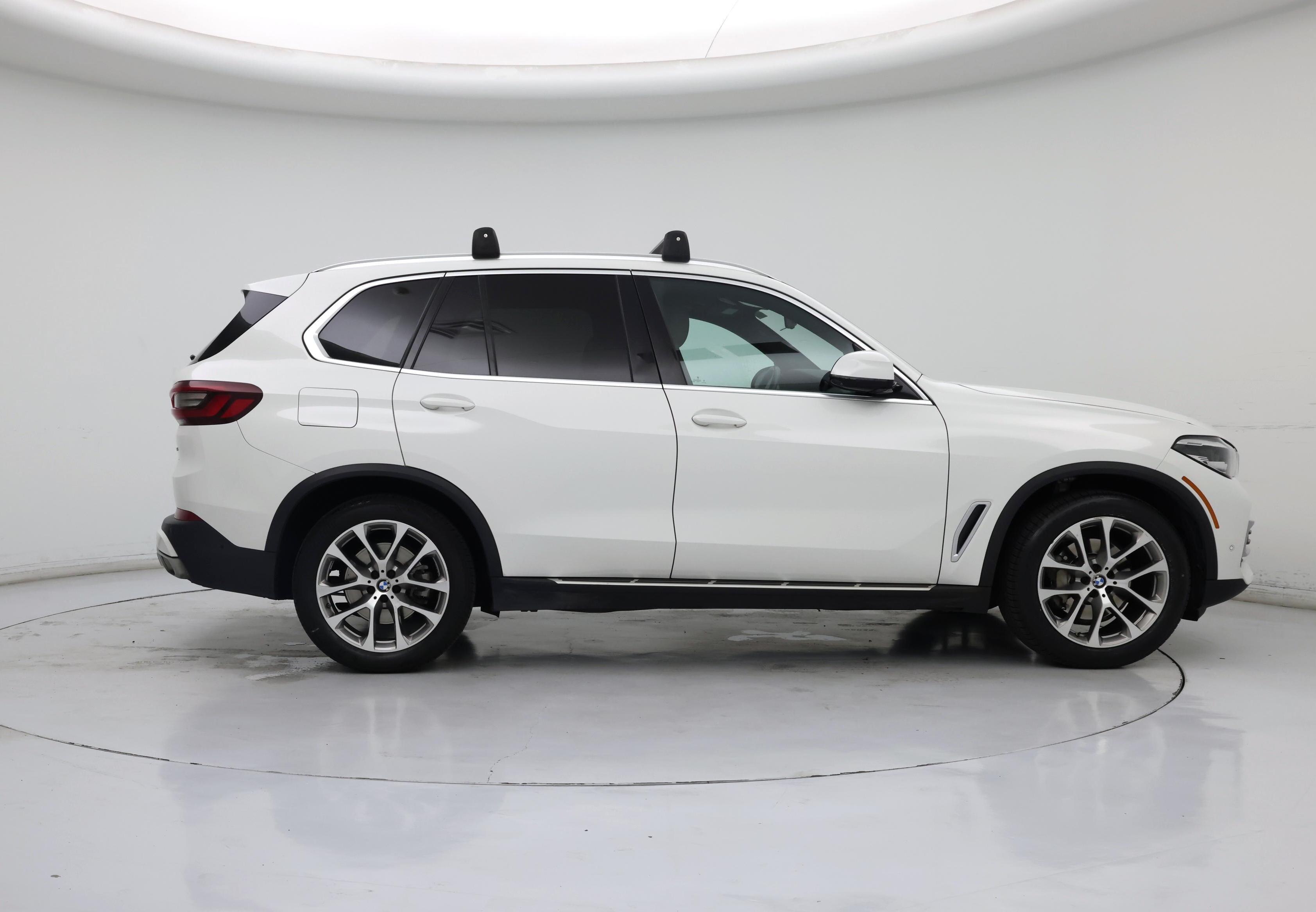 Thumbnail: 2023 BMW X5 - 7