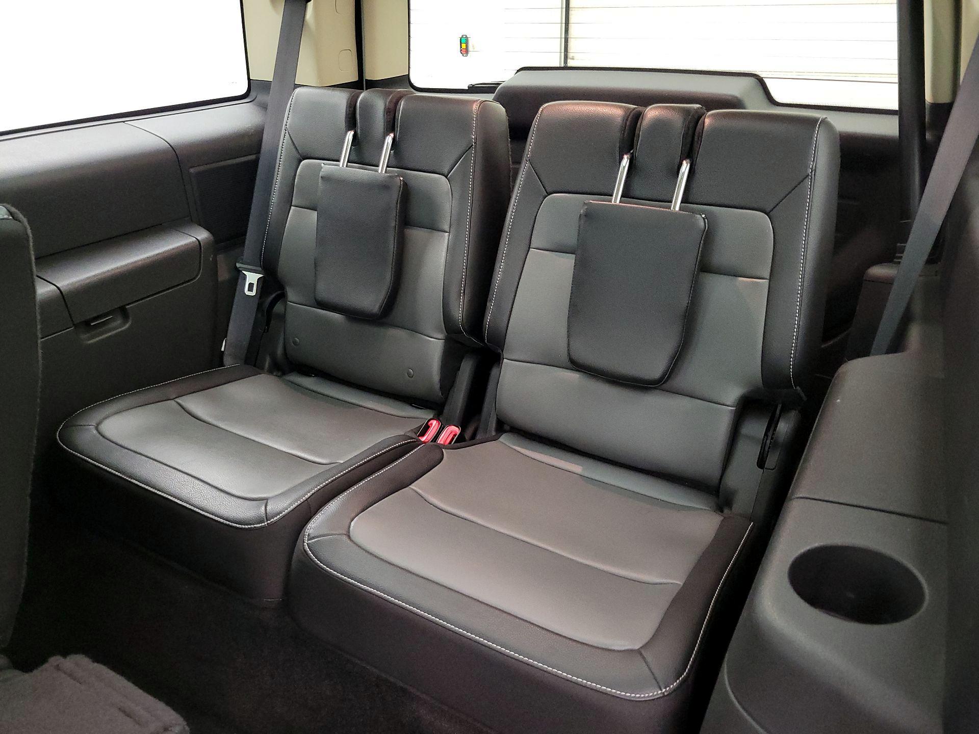 Thumbnail: 2014 Ford Flex - 20