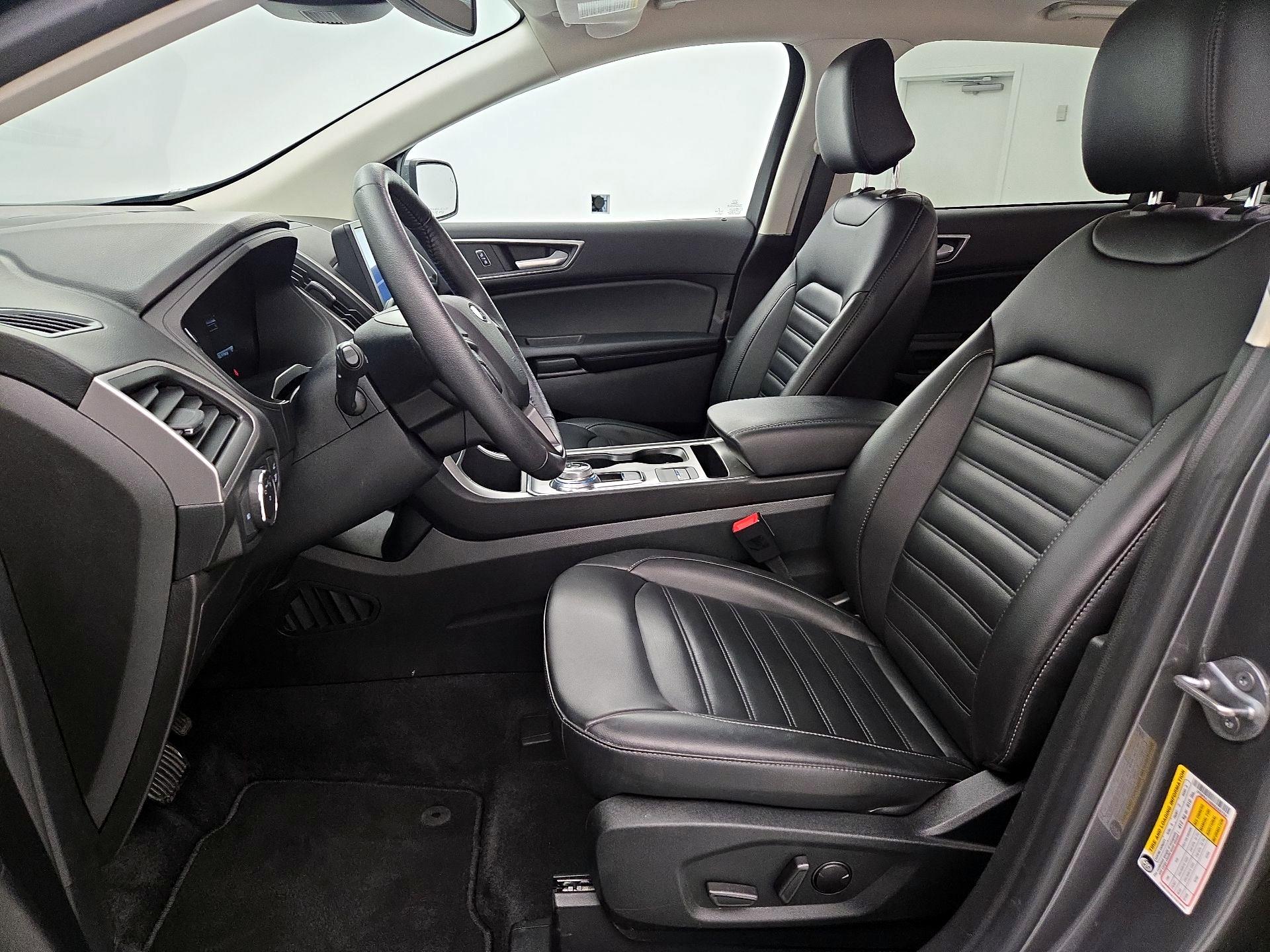 Thumbnail: 2022 Ford Edge - 11