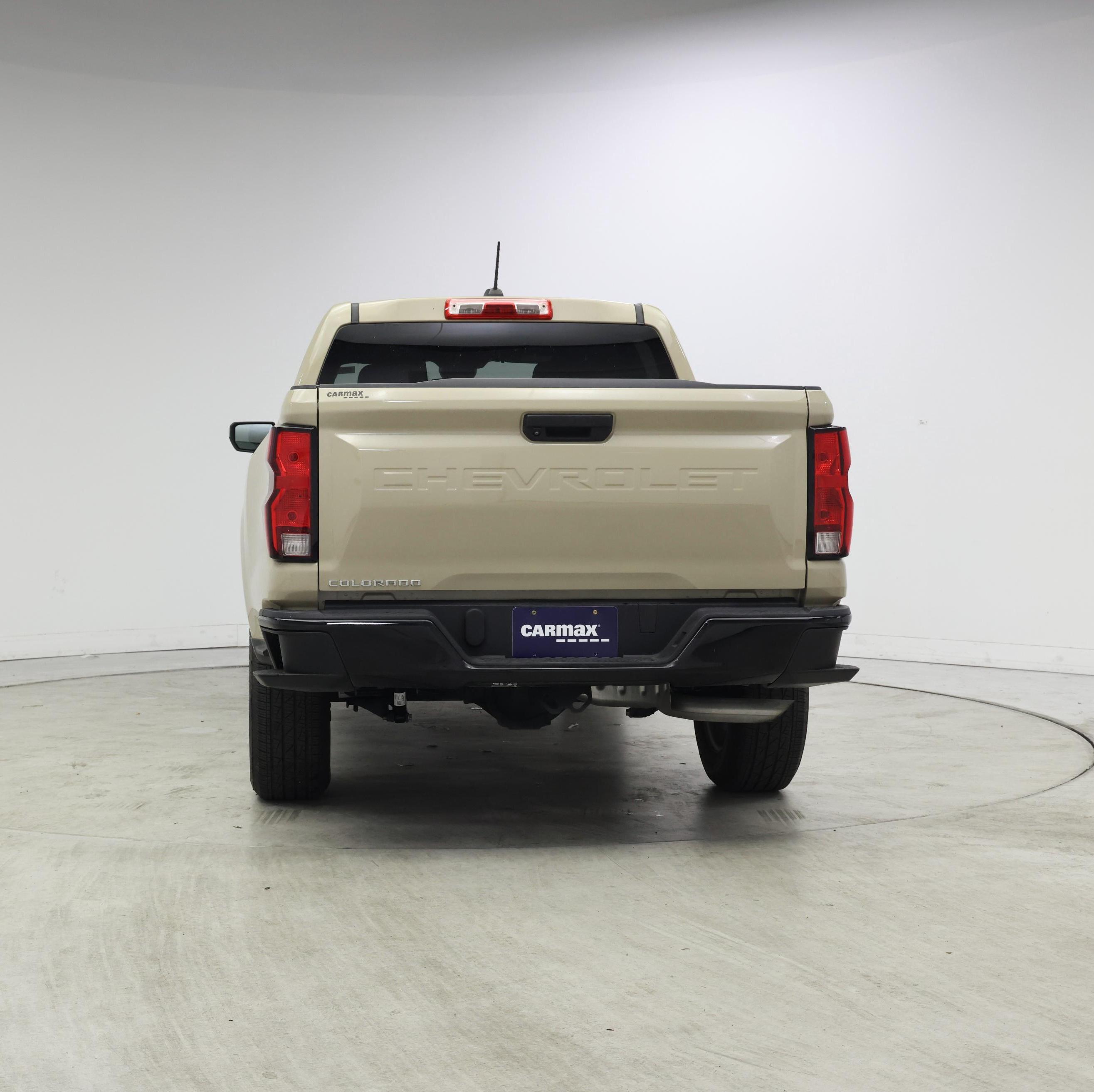 Thumbnail: 2023 Chevrolet Colorado - 6