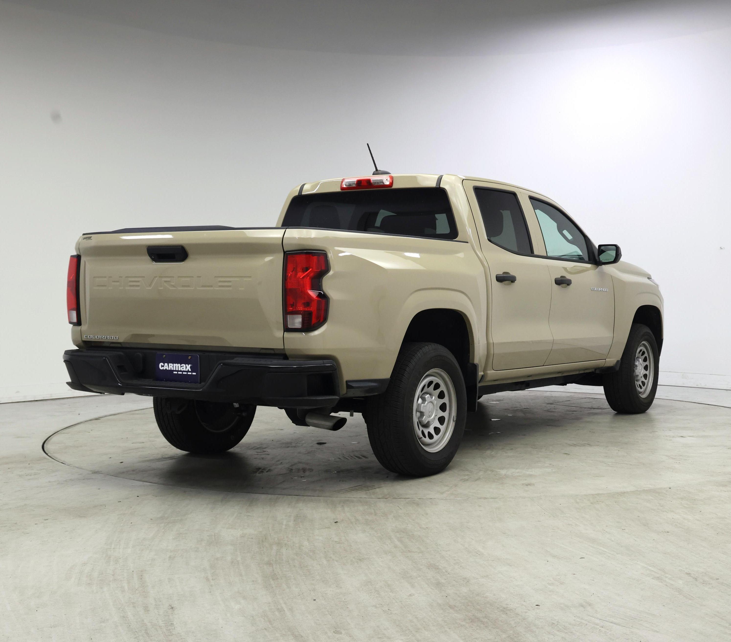 Thumbnail: 2023 Chevrolet Colorado - 8