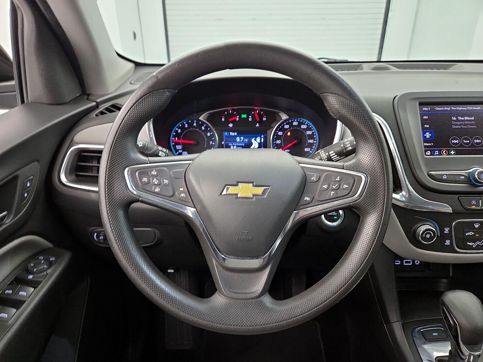 Thumbnail: 2023 Chevrolet Equinox - 10