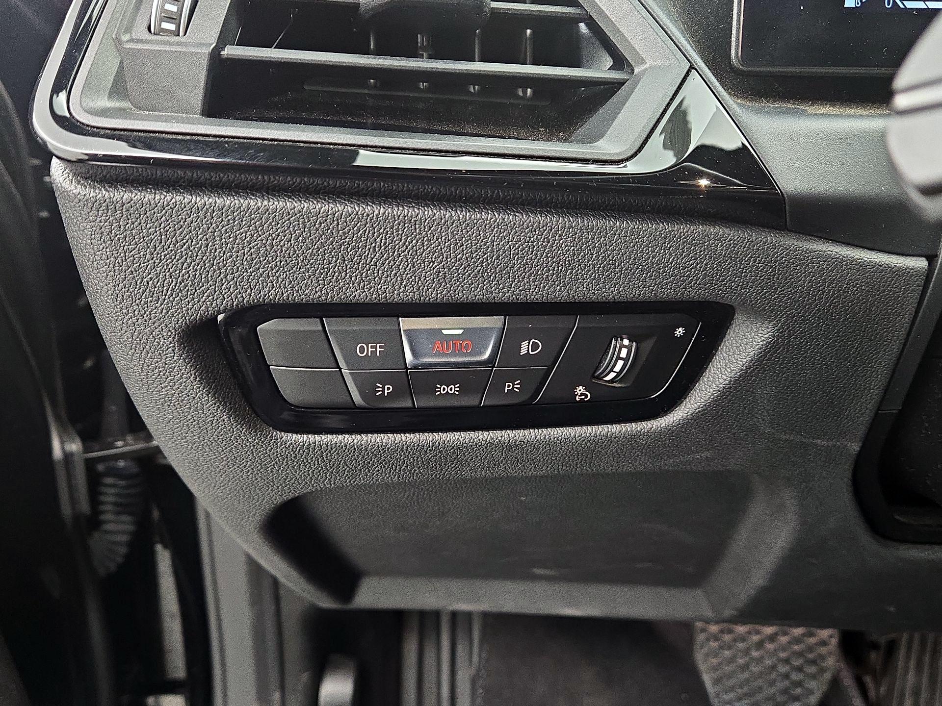 Thumbnail: 2023 BMW 2 Series - 13