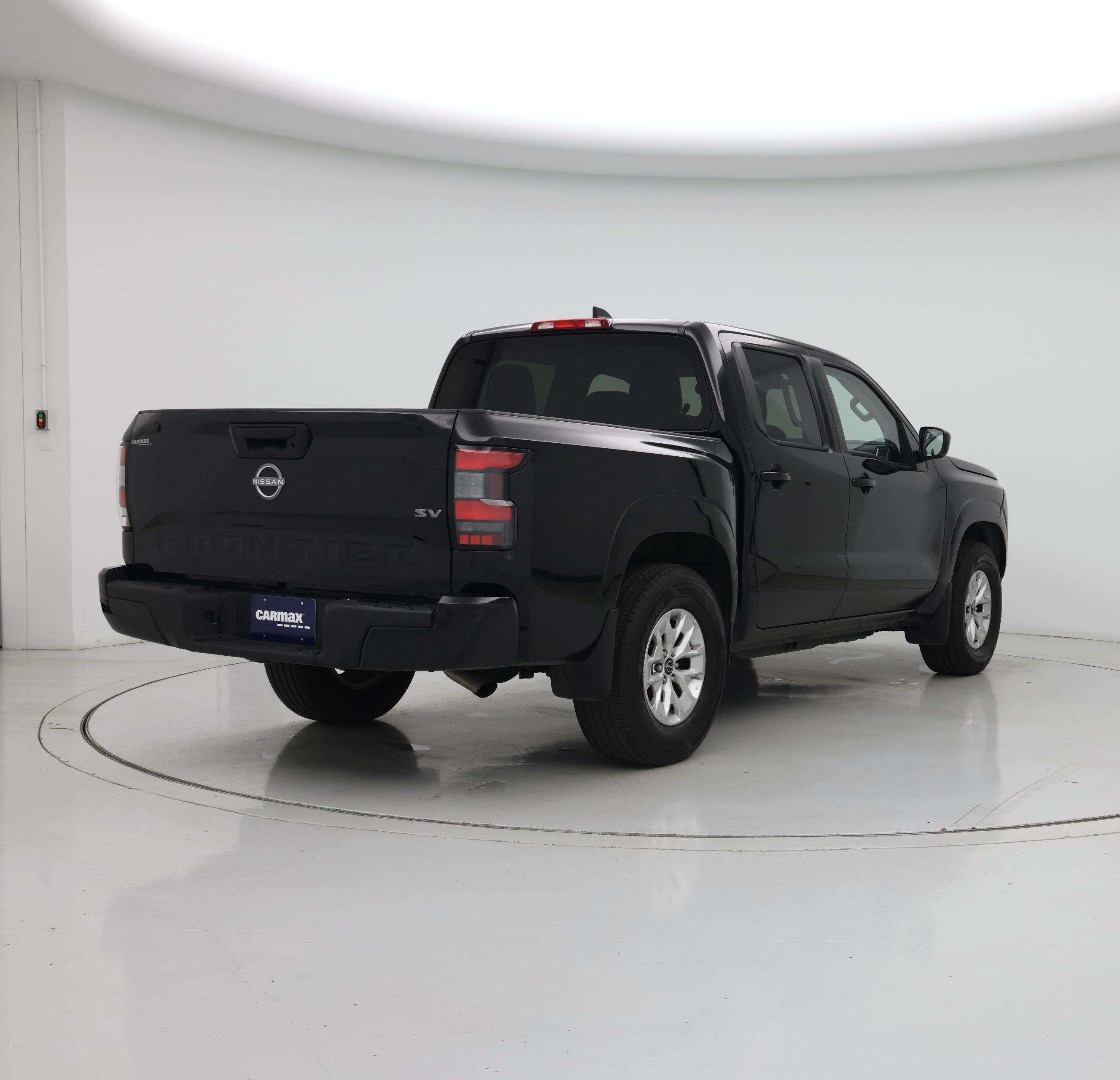 Thumbnail: 2024 Nissan Frontier - 8