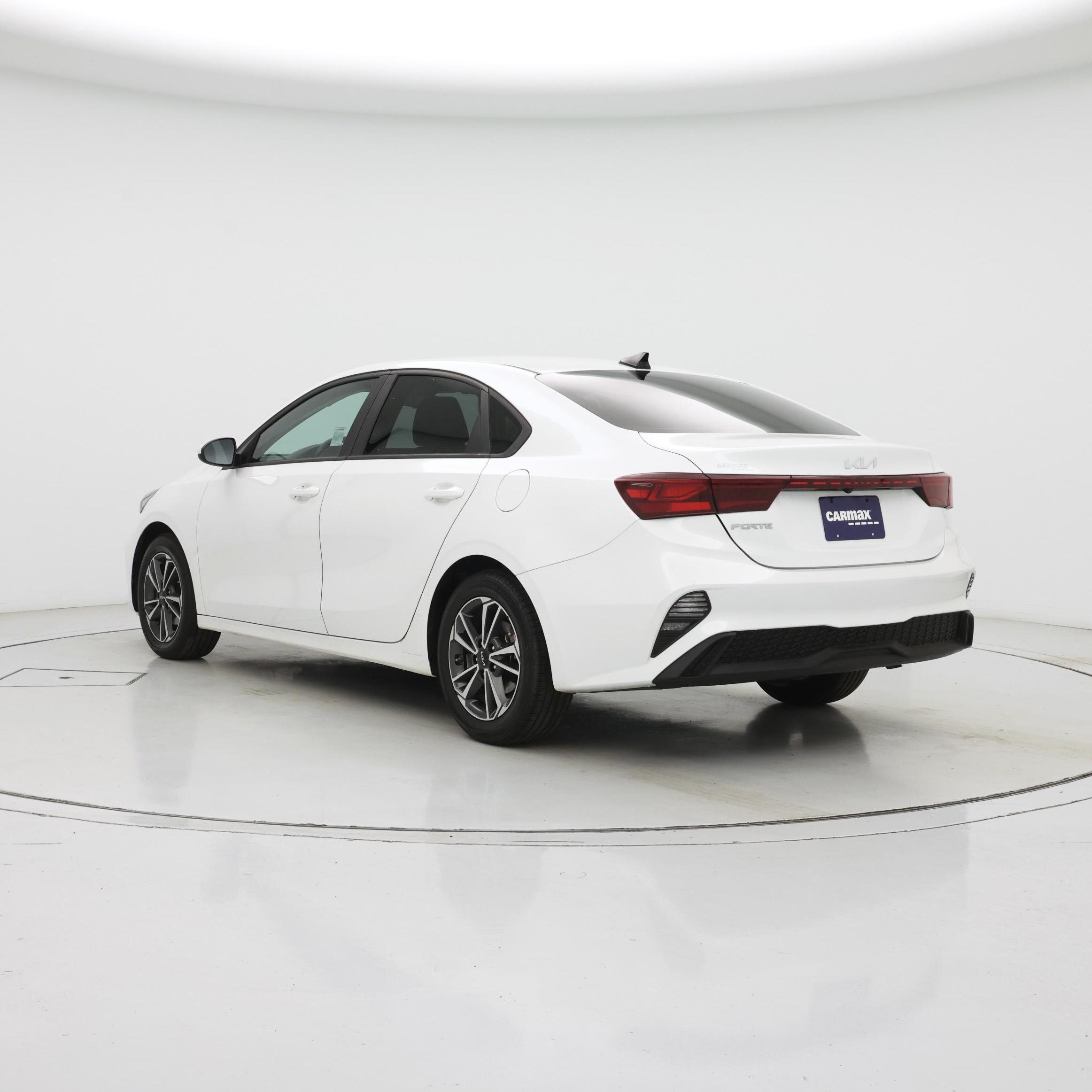 Thumbnail: 2023 Kia Forte - 2