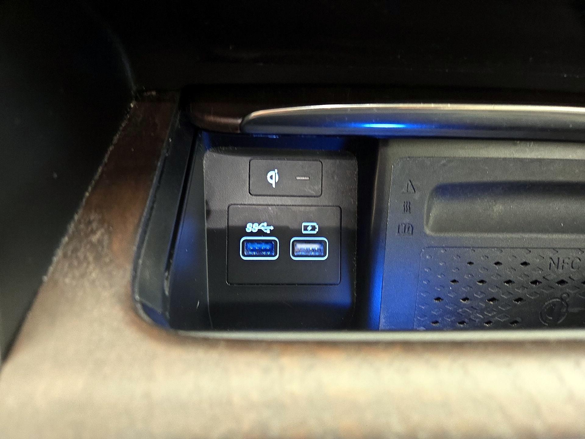 Thumbnail: 2023 Genesis GV80 - 19