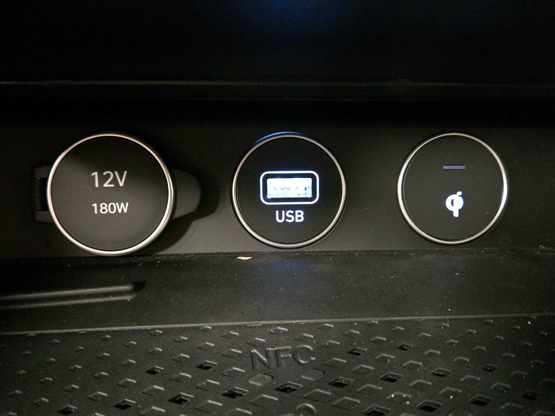 Thumbnail: 2023 Genesis G70 - 19