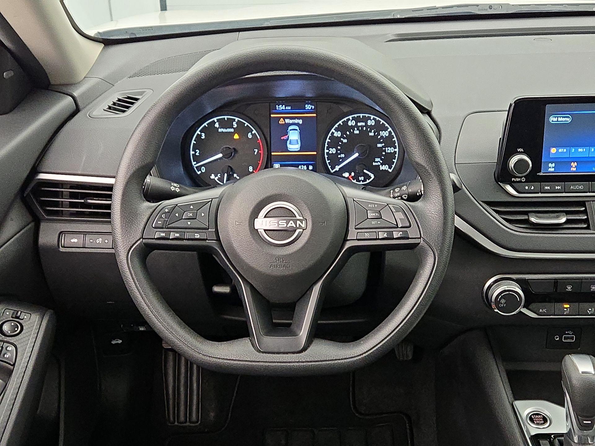 Thumbnail: 2024 Nissan Altima - 10