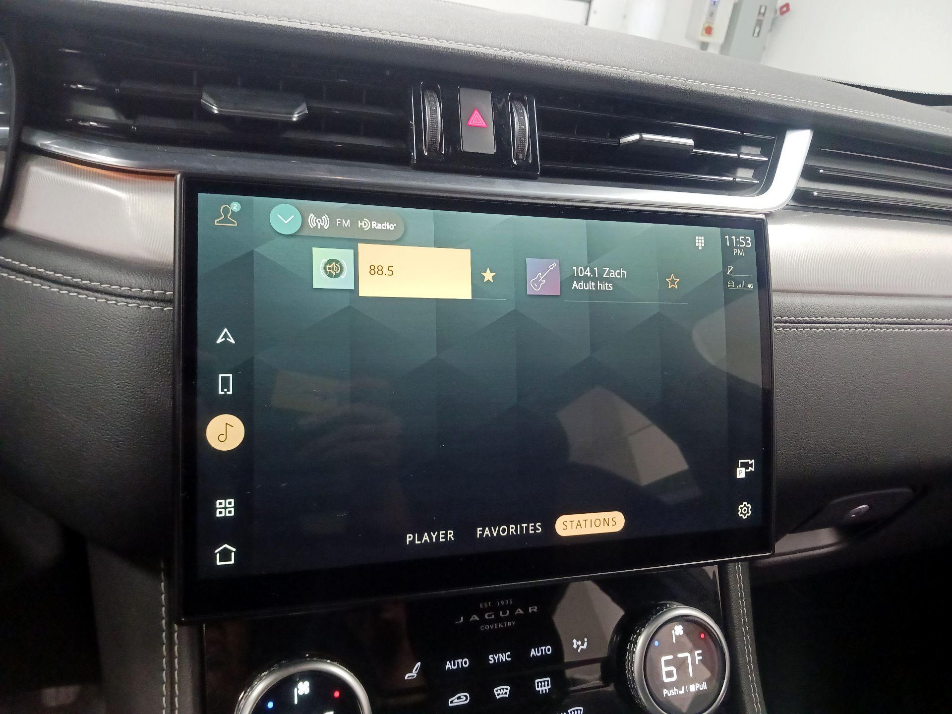 Thumbnail: 2024 Jaguar F-Pace - 14