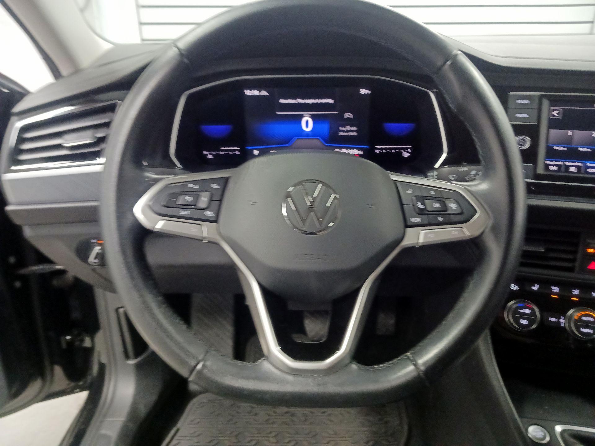 Thumbnail: 2023 Volkswagen Jetta - 10