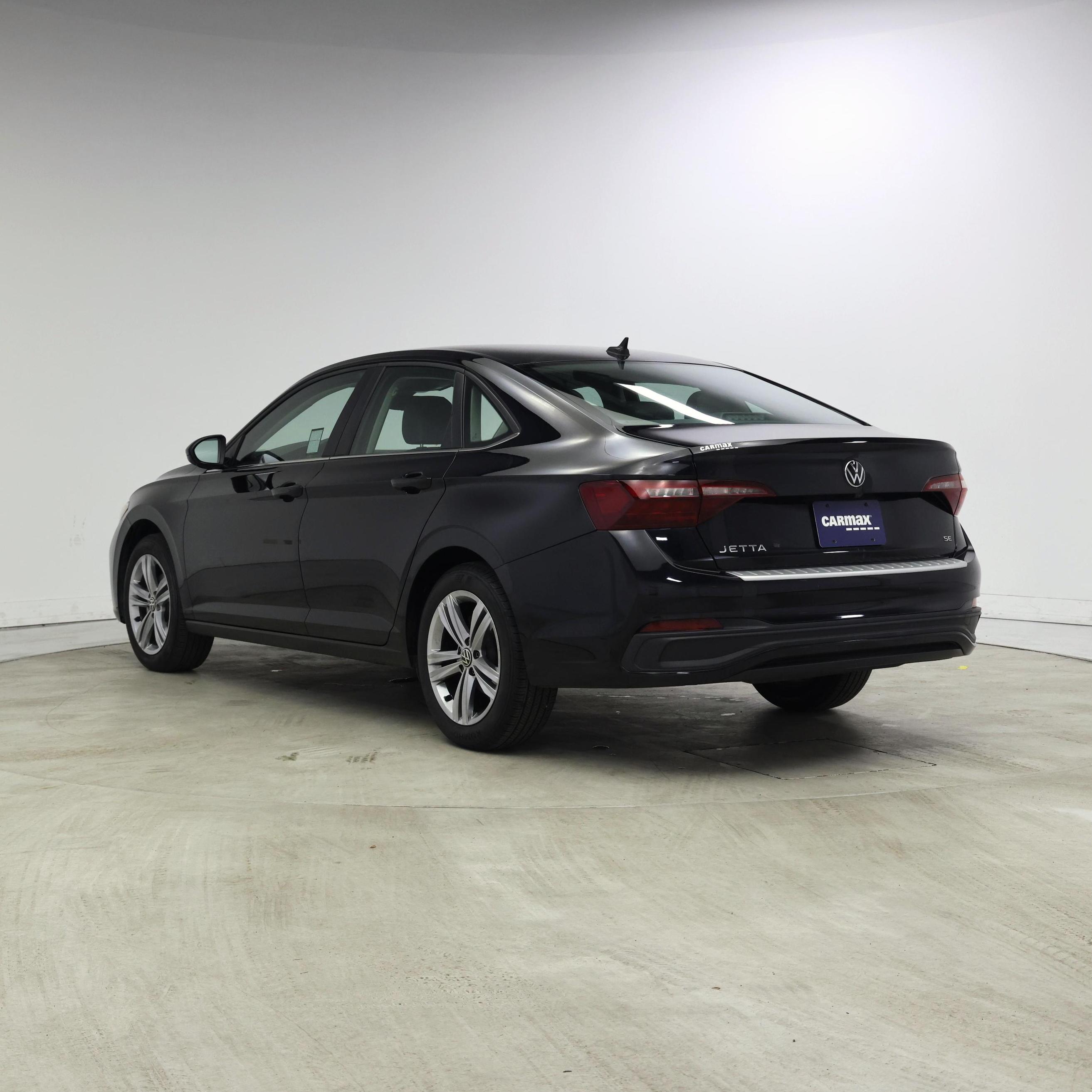 Thumbnail: 2023 Volkswagen Jetta - 2