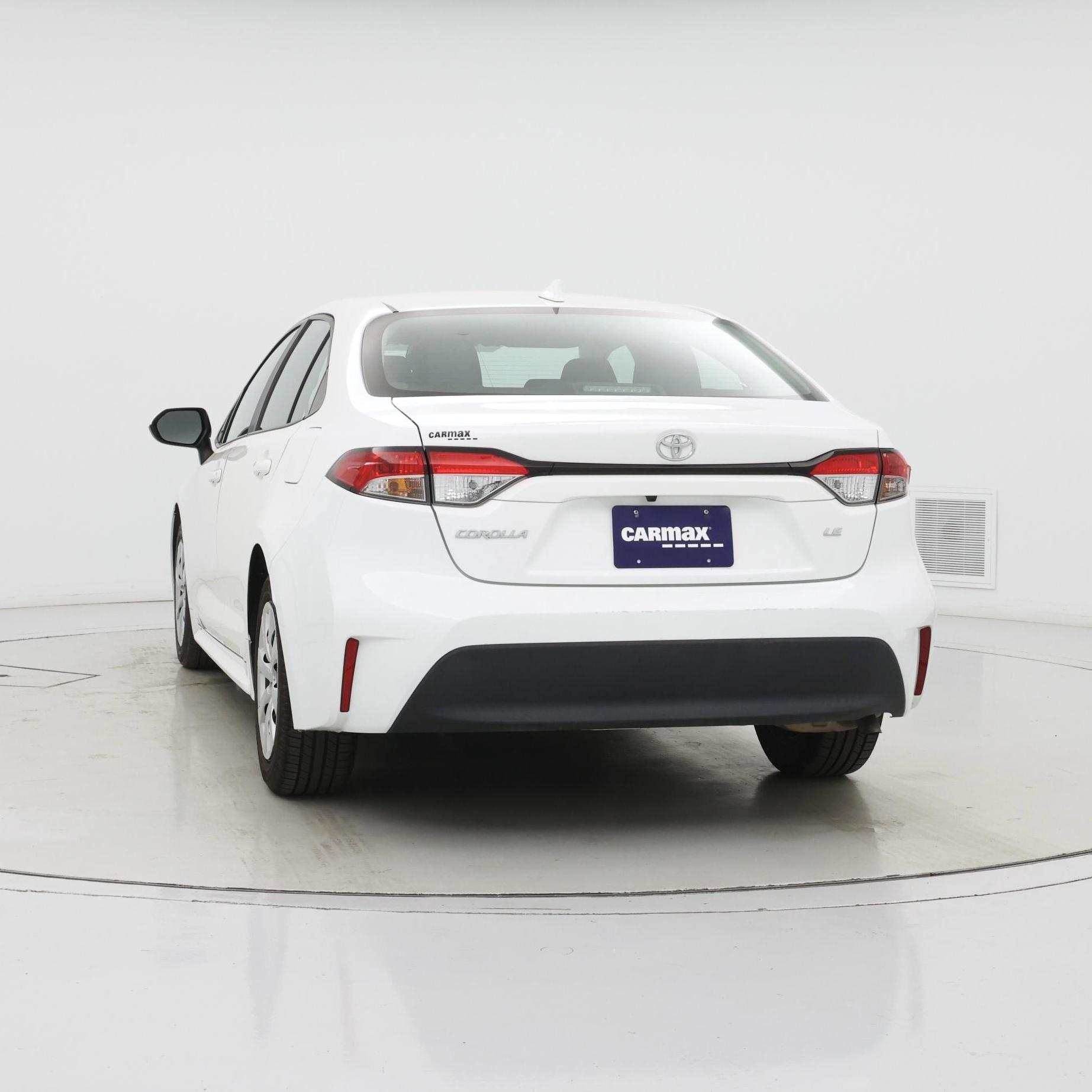 Thumbnail: 2023 Toyota Corolla - 3