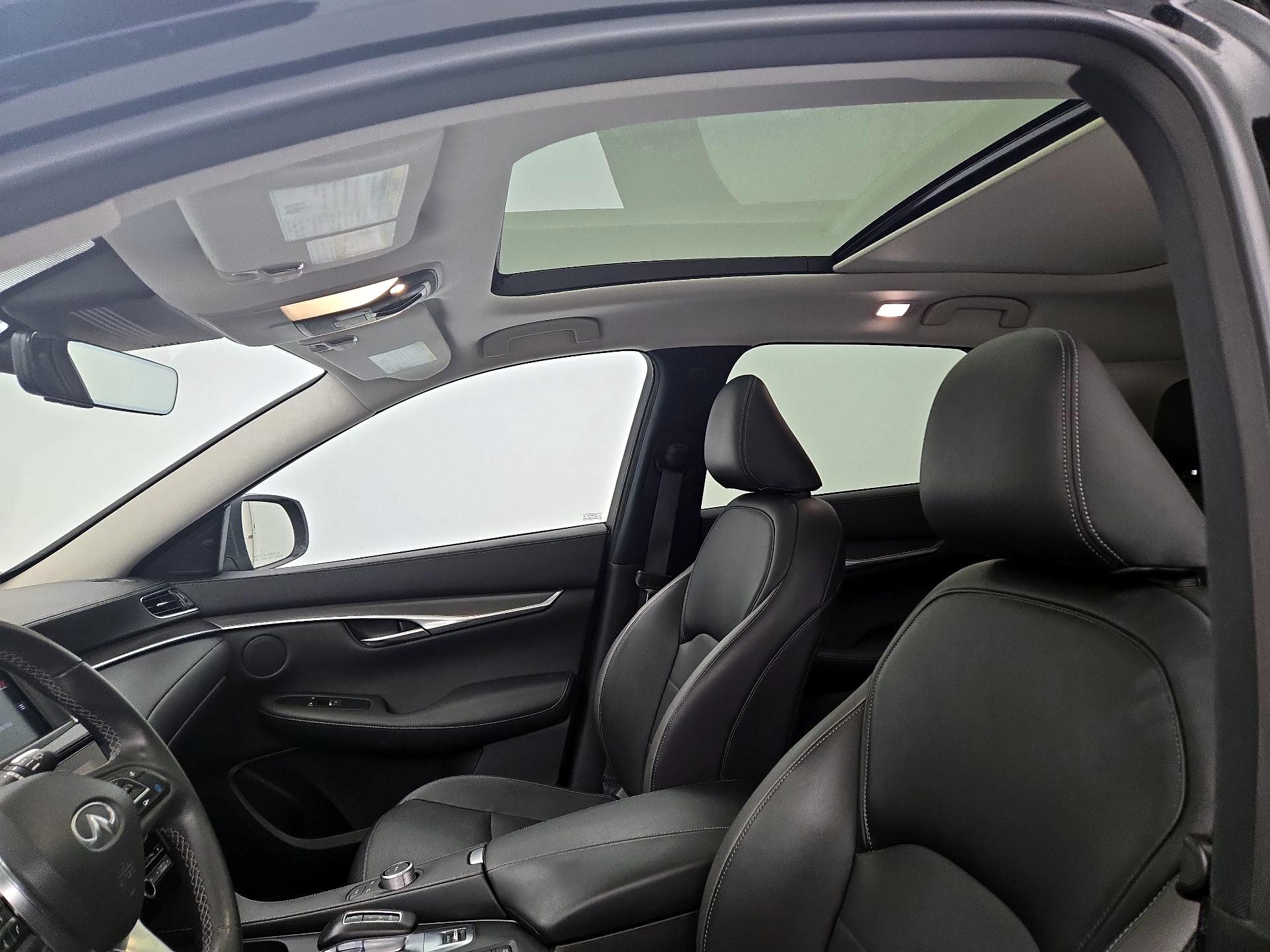 Thumbnail: 2023 INFINITI QX50 - 19