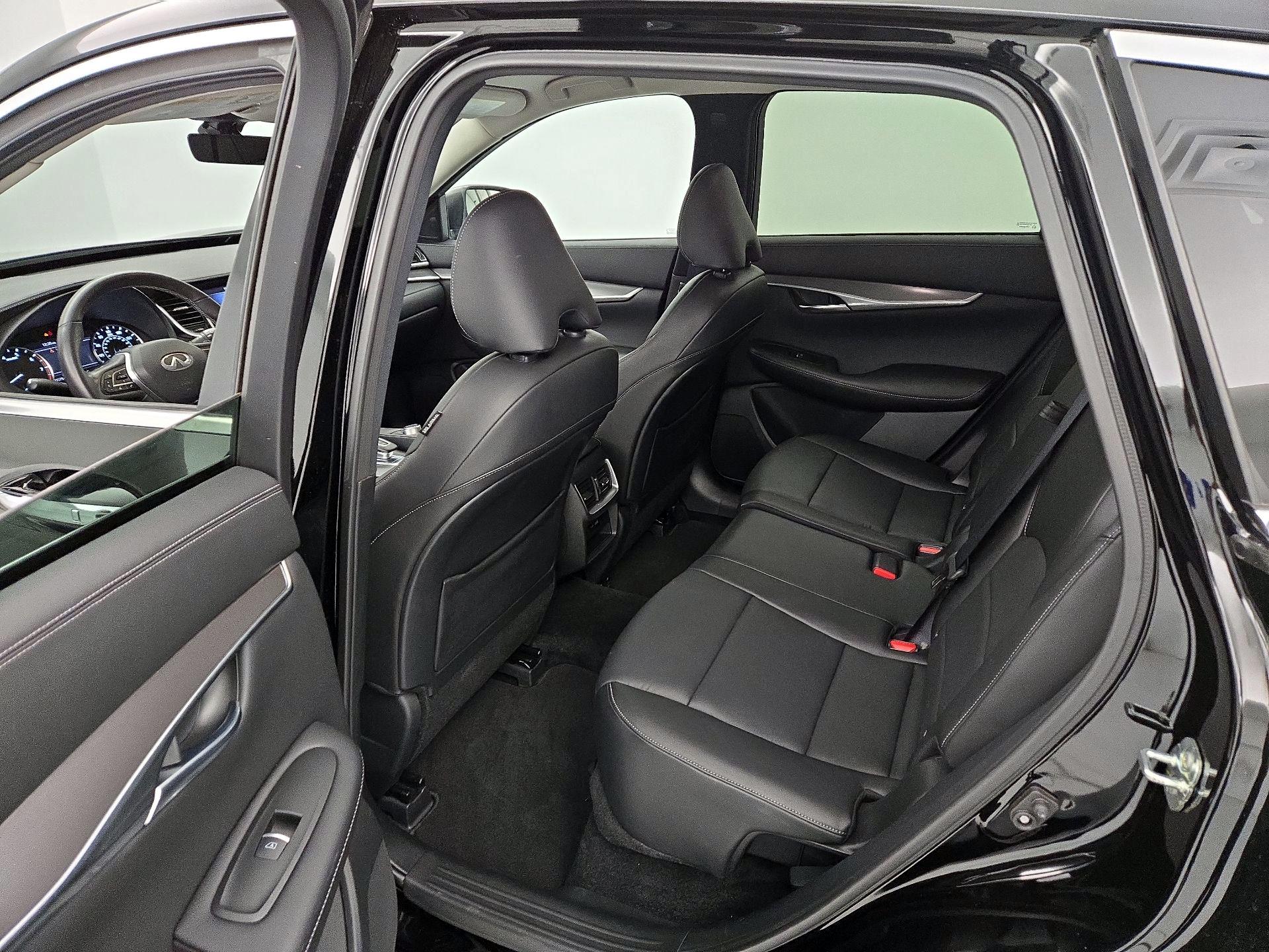 Thumbnail: 2023 INFINITI QX50 - 19