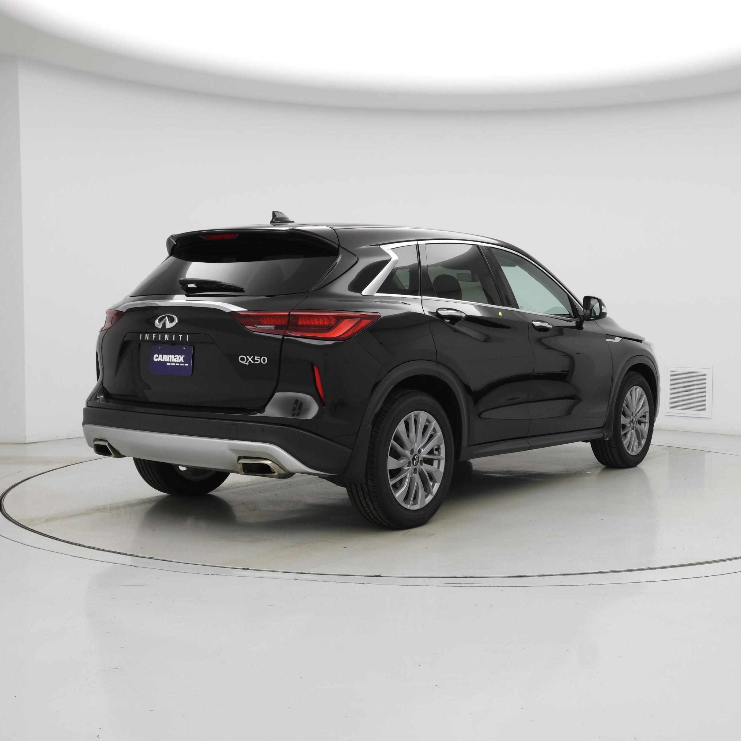 Thumbnail: 2023 INFINITI QX50 - 8