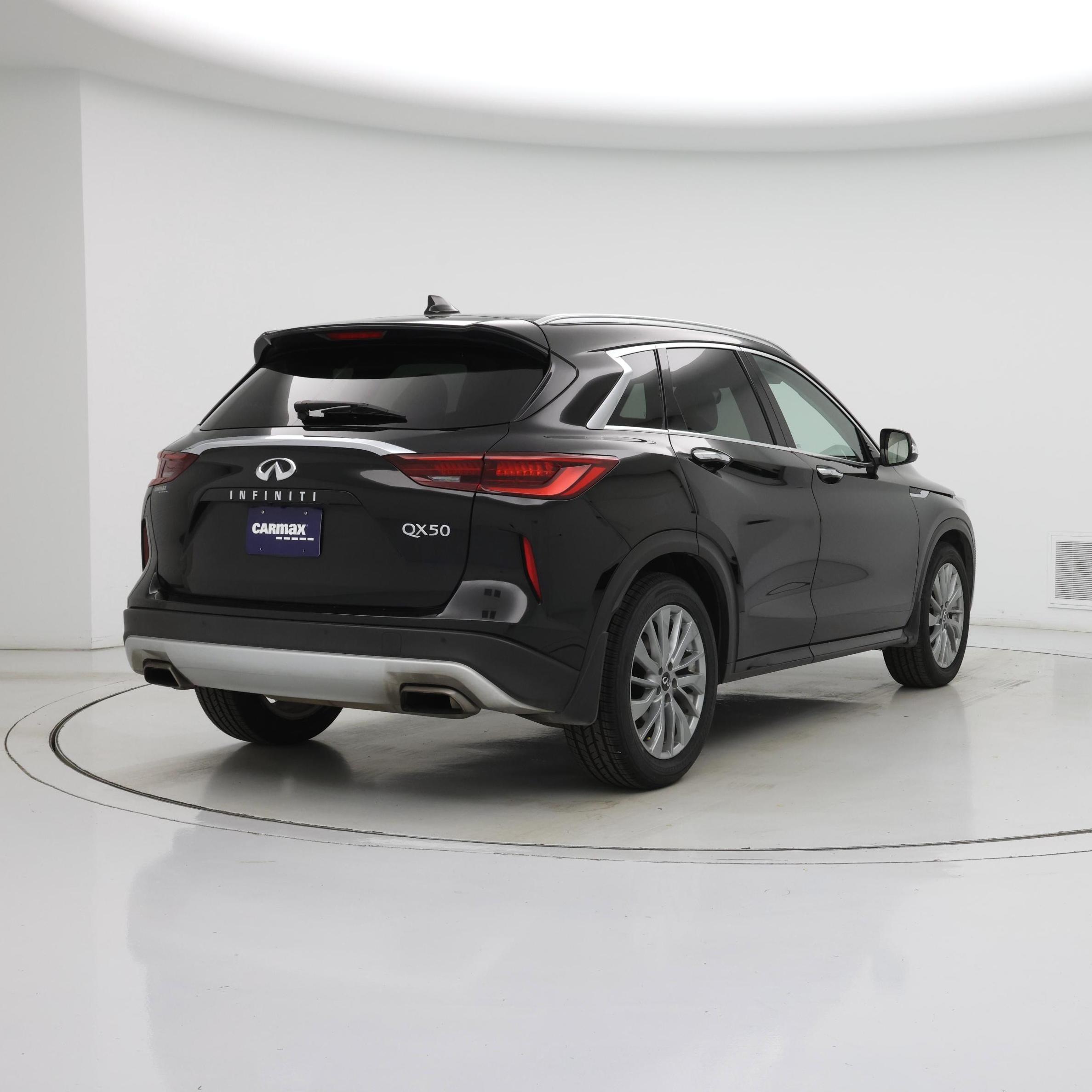 Thumbnail: 2023 INFINITI QX50 - 8