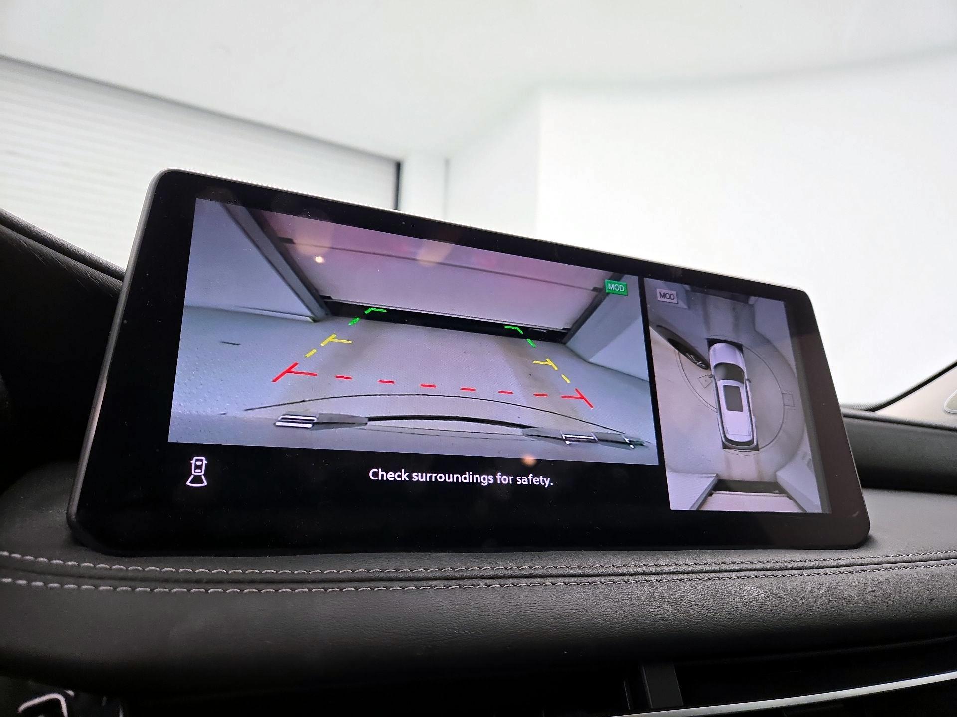 Thumbnail: 2023 INFINITI QX60 - 15