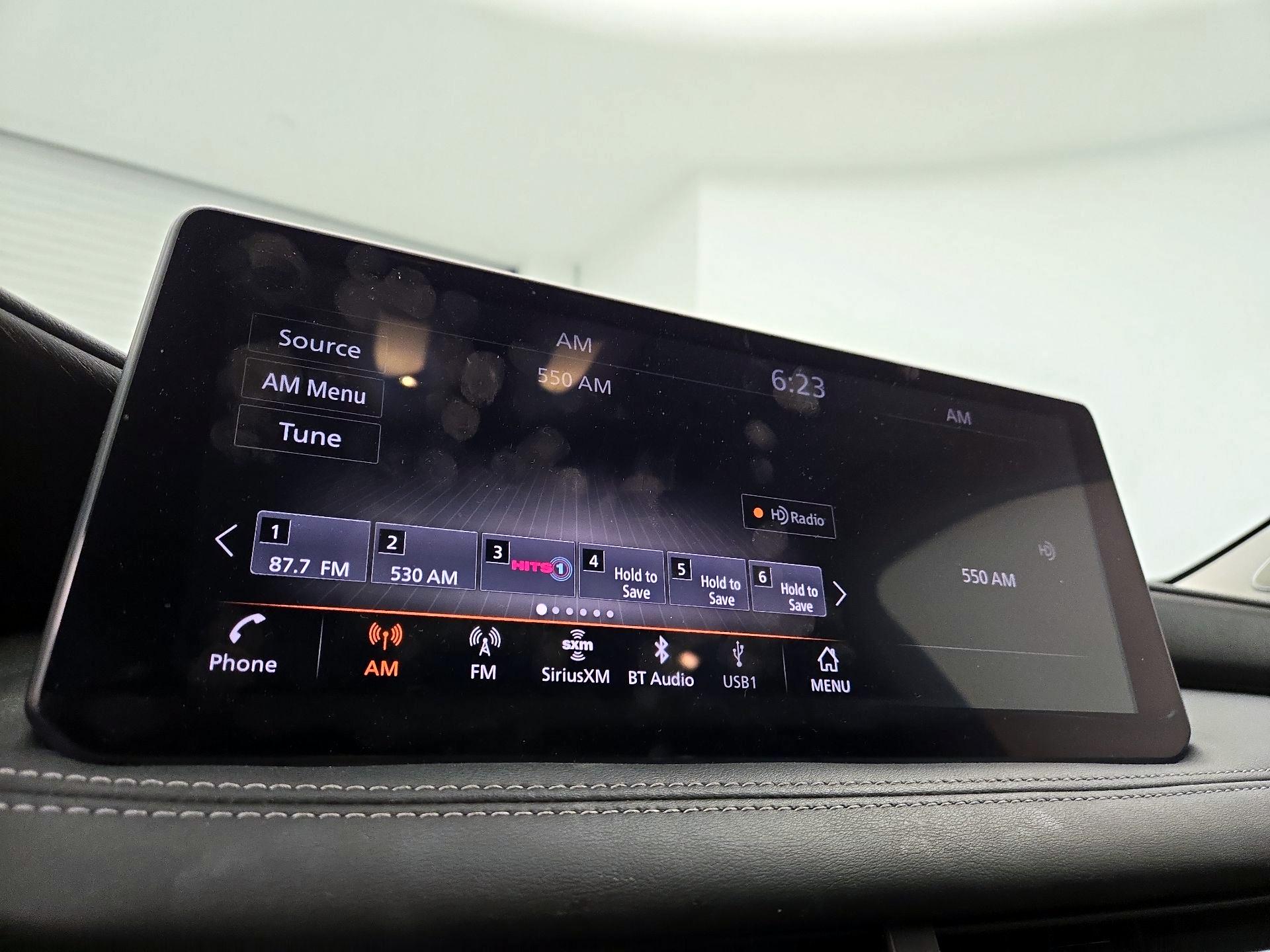 Thumbnail: 2023 INFINITI QX60 - 16