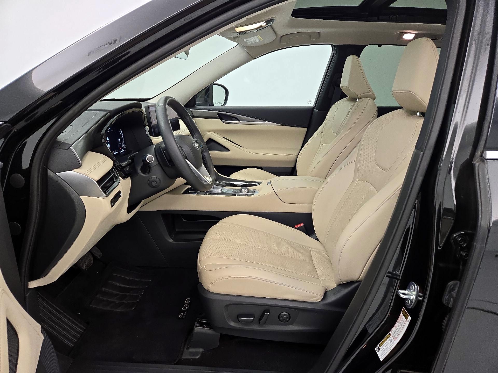 Thumbnail: 2023 INFINITI QX60 - 11