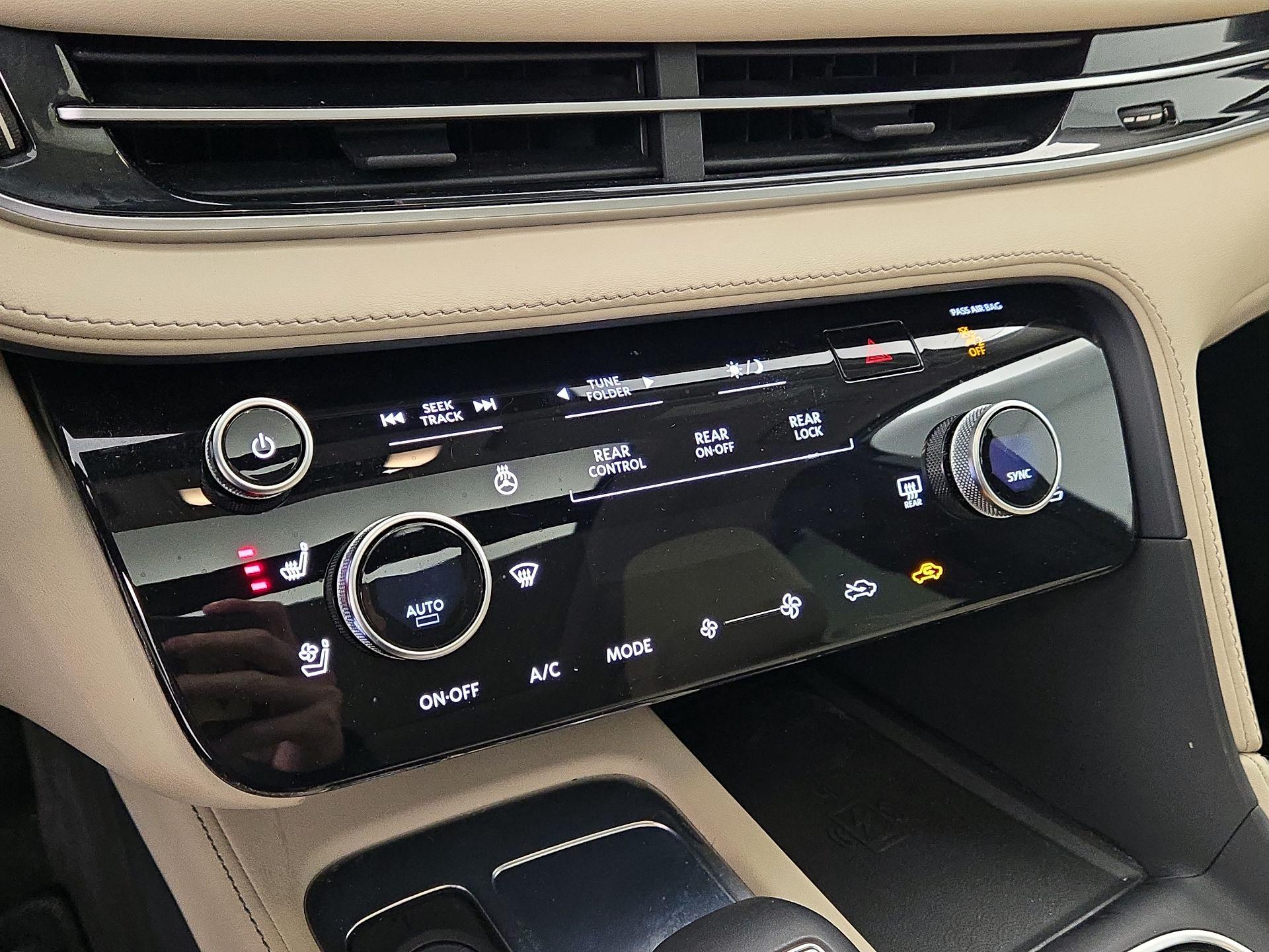 Thumbnail: 2023 INFINITI QX60 - 17