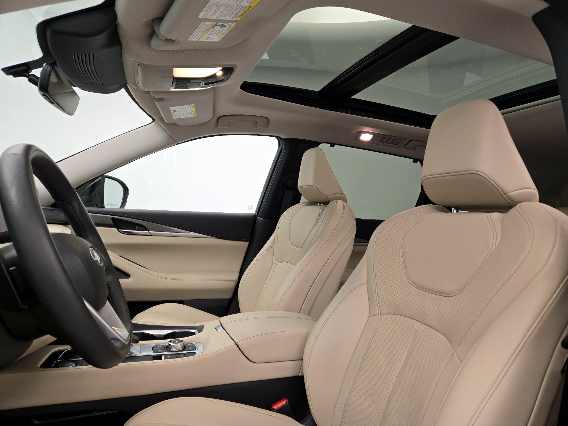 Thumbnail: 2023 INFINITI QX60 - 20