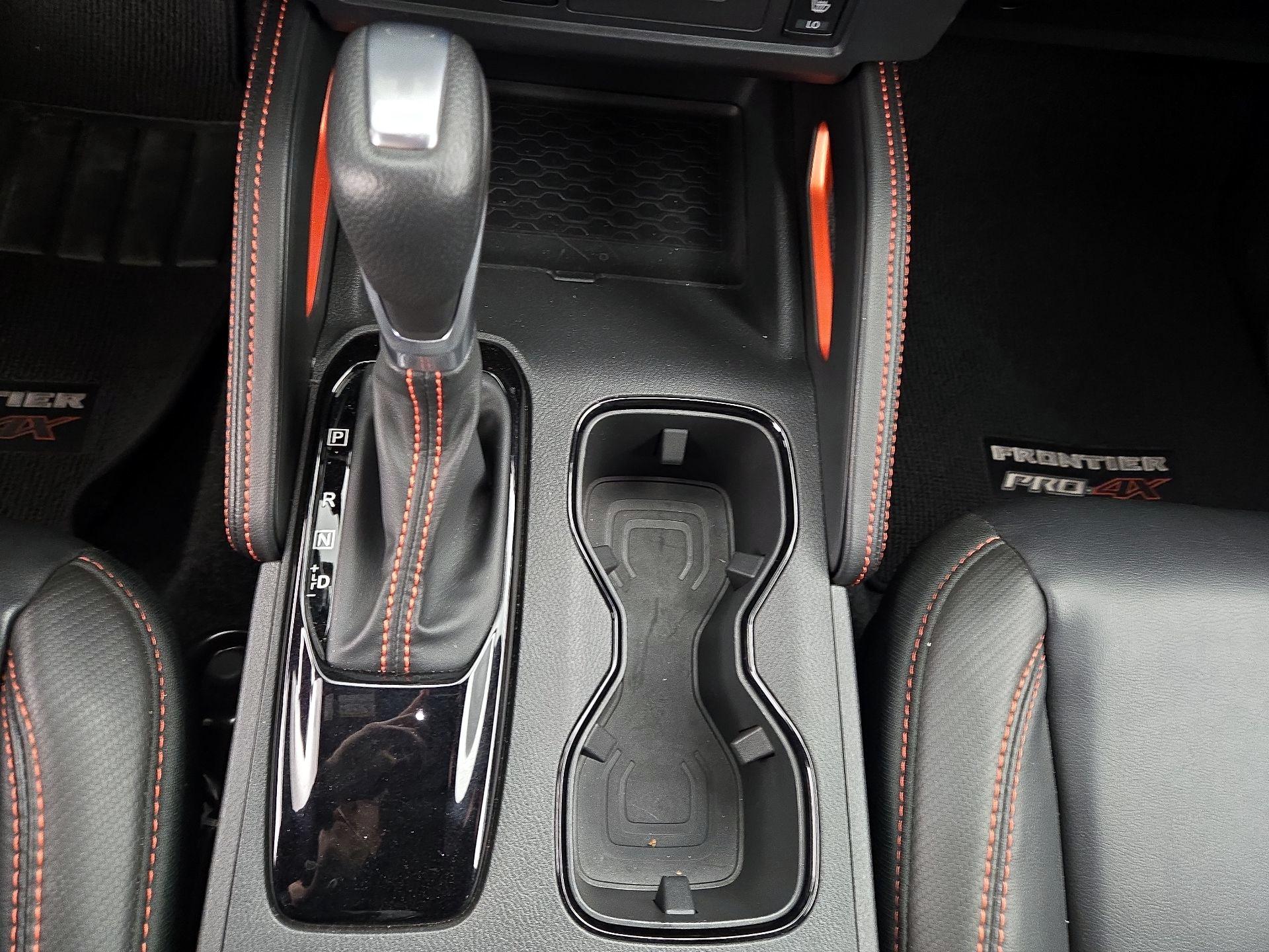 Thumbnail: 2025 Nissan Frontier - 17