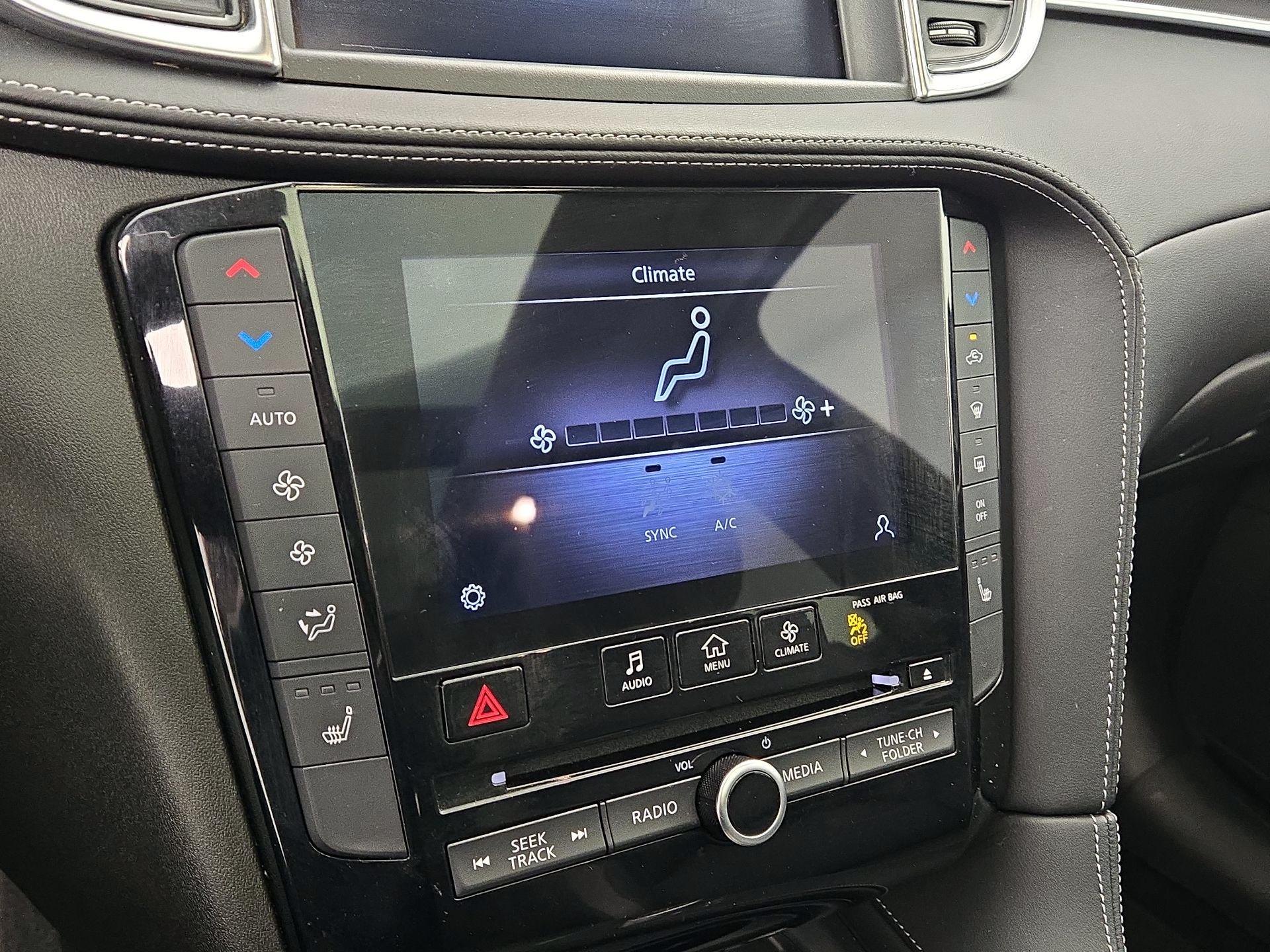 Thumbnail: 2023 INFINITI QX50 - 16