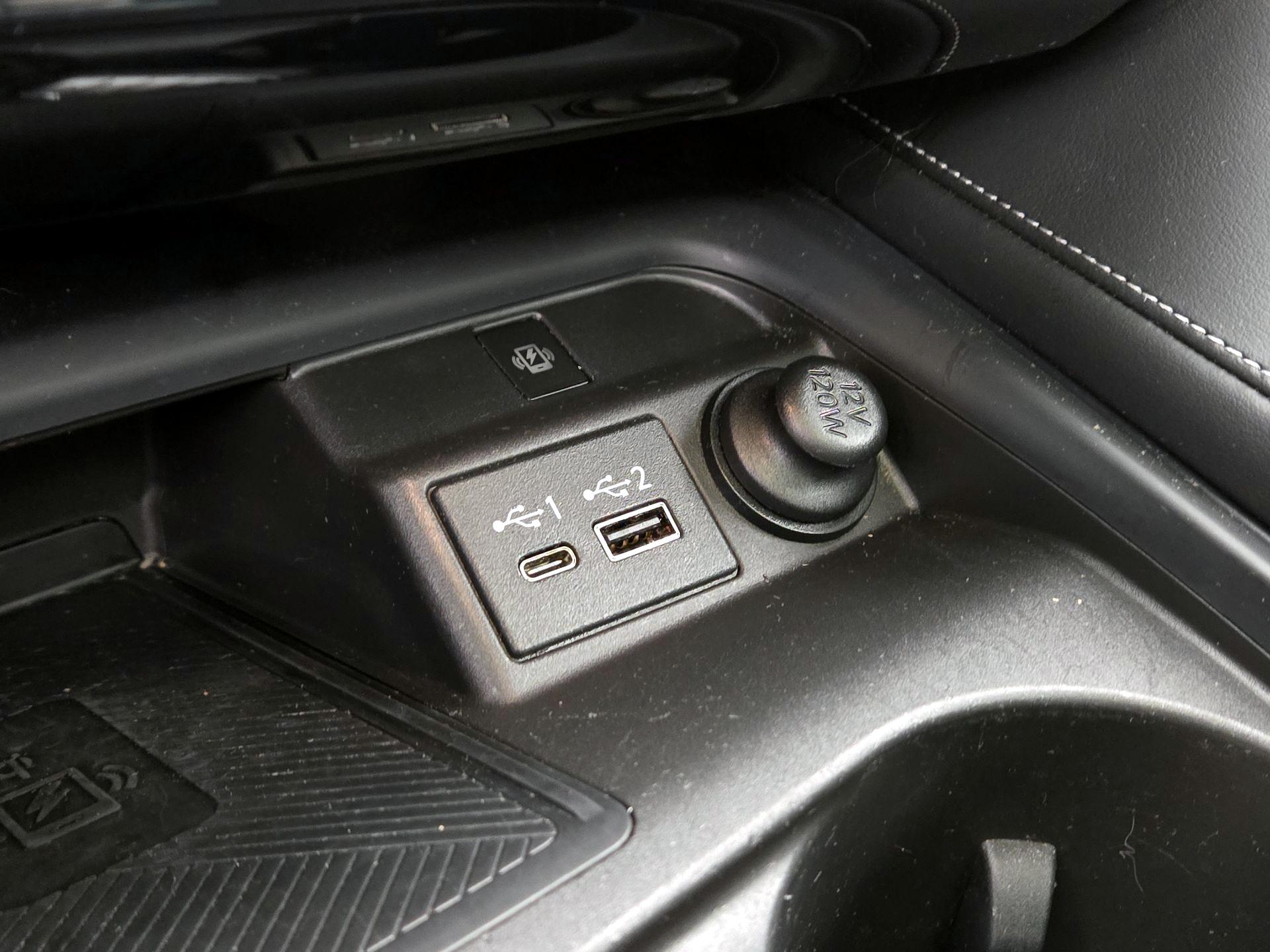 Thumbnail: 2023 INFINITI QX50 - 18