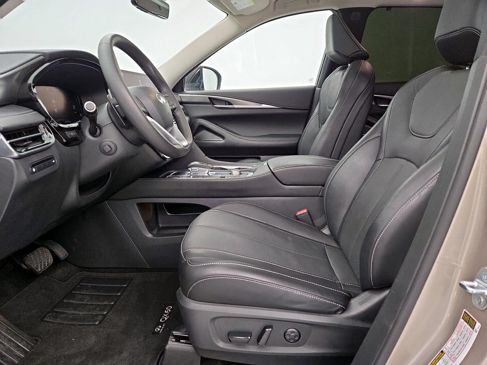 Thumbnail: 2023 INFINITI QX60 - 11