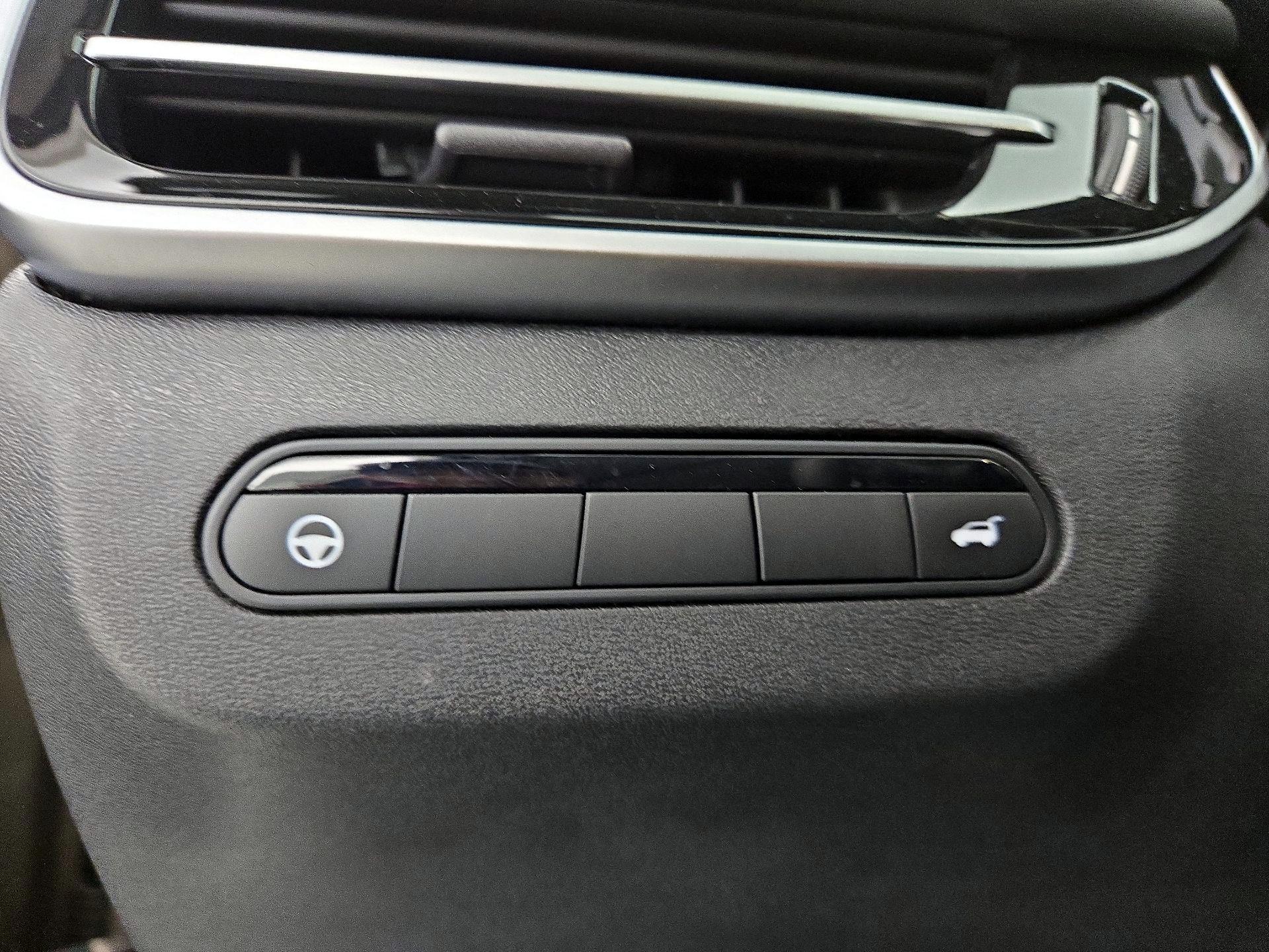 Thumbnail: 2023 INFINITI QX60 - 13