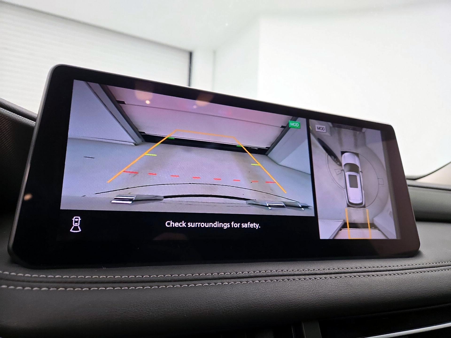 Thumbnail: 2023 INFINITI QX60 - 15