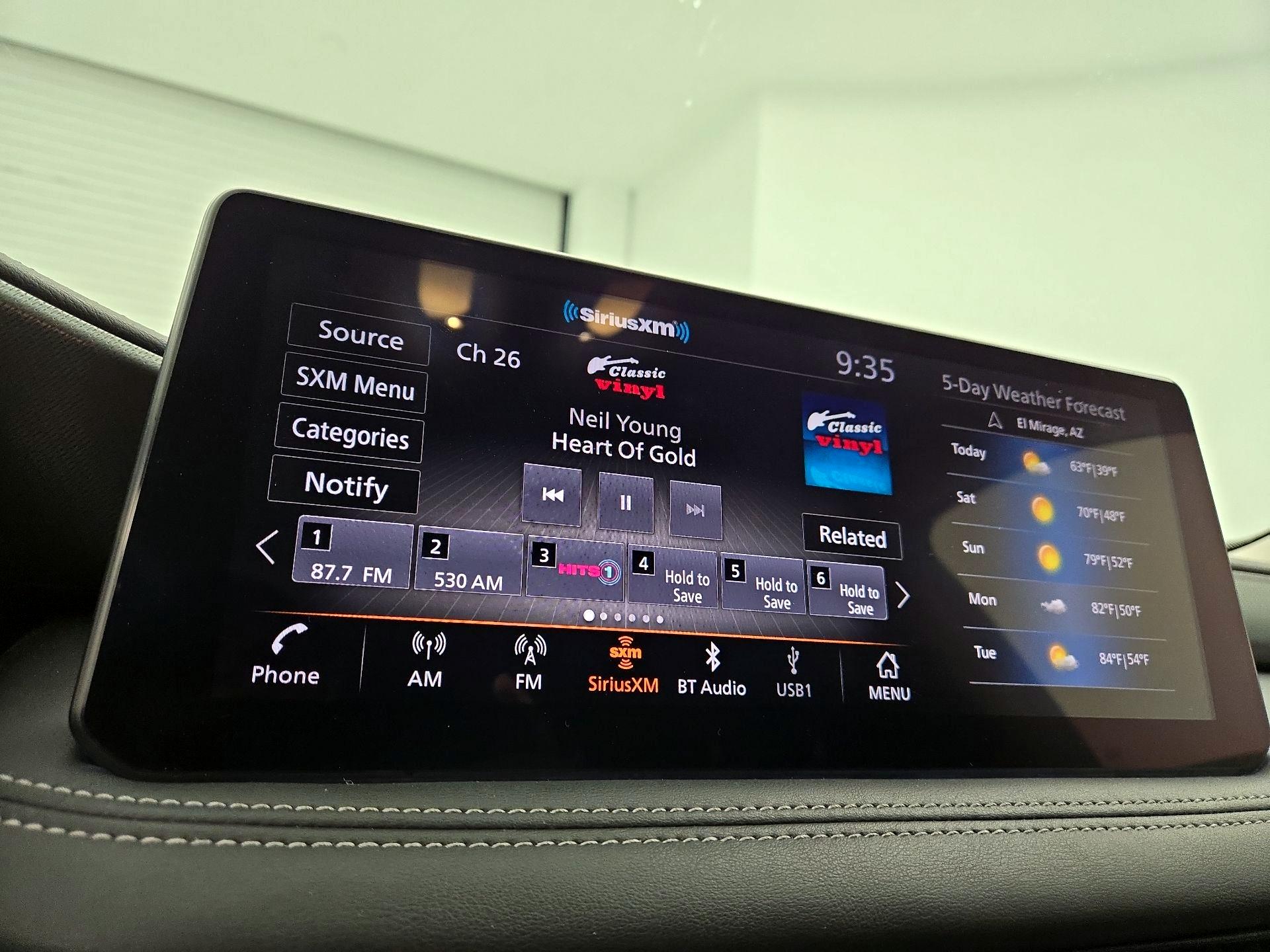 Thumbnail: 2023 INFINITI QX60 - 16