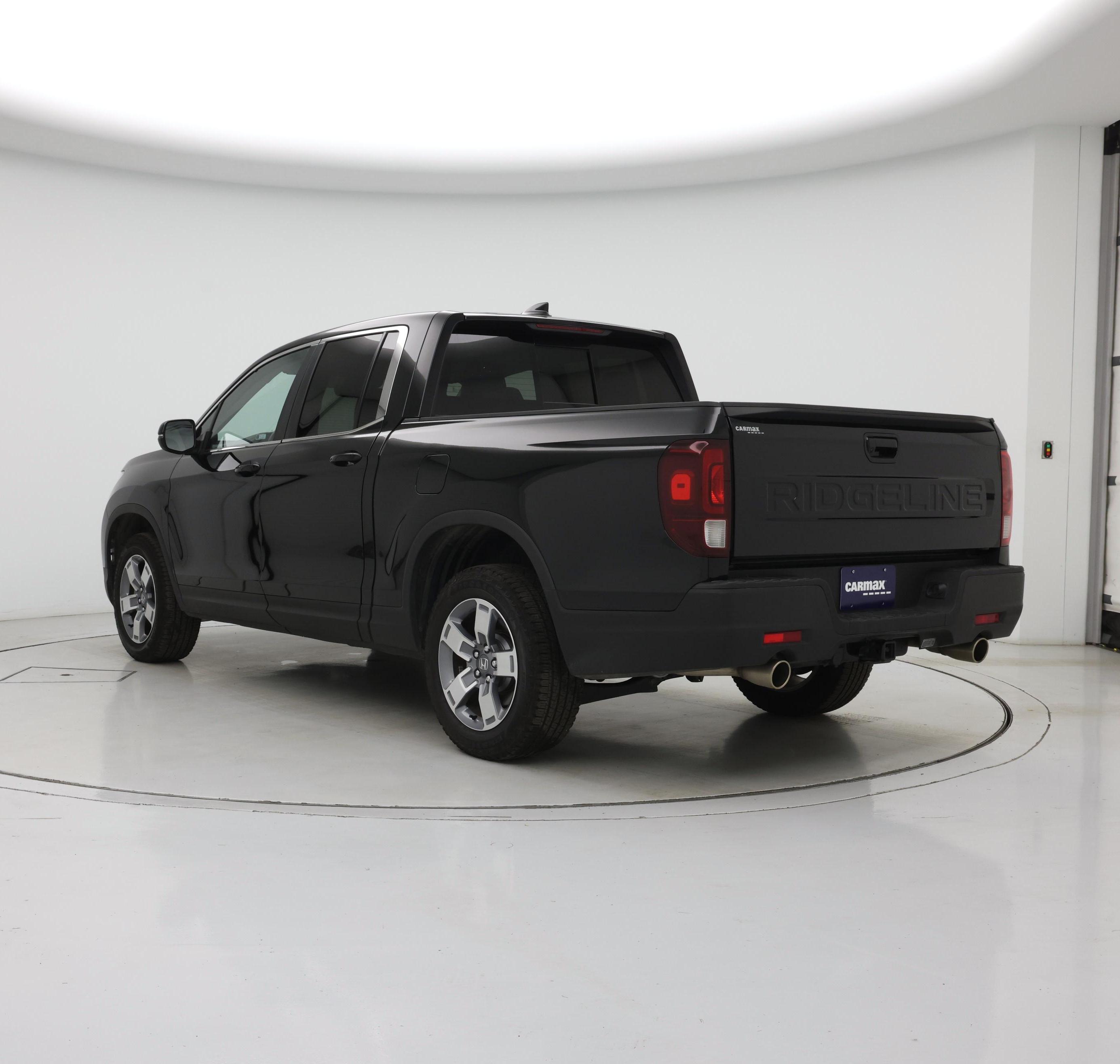 Thumbnail: 2025 Honda Ridgeline - 2