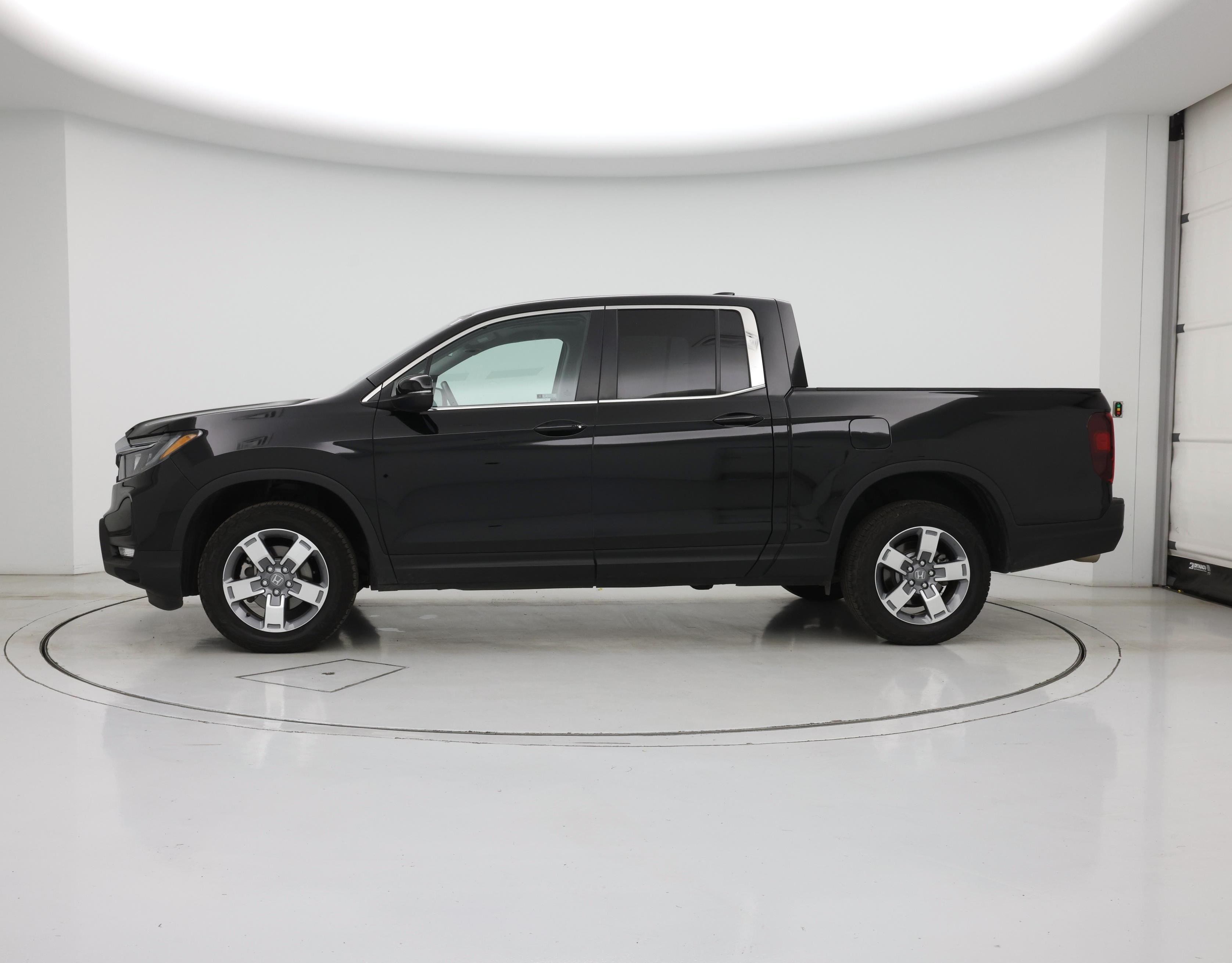 Thumbnail: 2025 Honda Ridgeline - 3