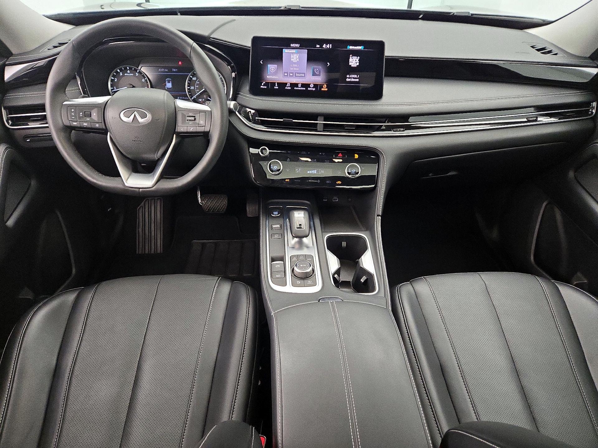 Thumbnail: 2023 INFINITI QX60 - 9