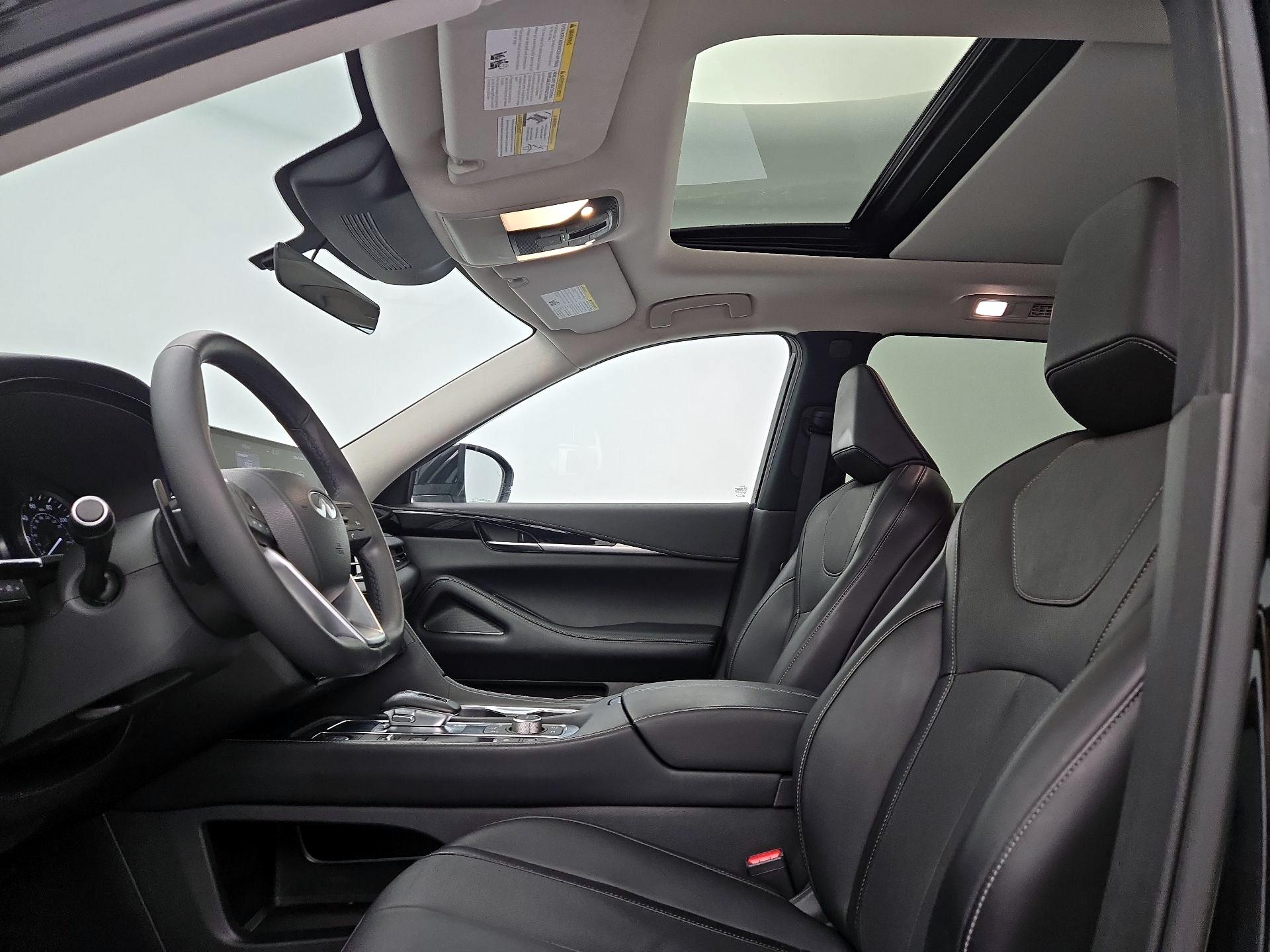 Thumbnail: 2023 INFINITI QX60 - 19