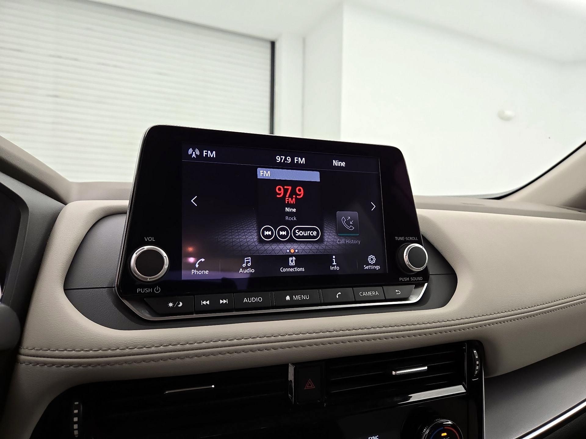 Thumbnail: 2023 Nissan Rogue - 15