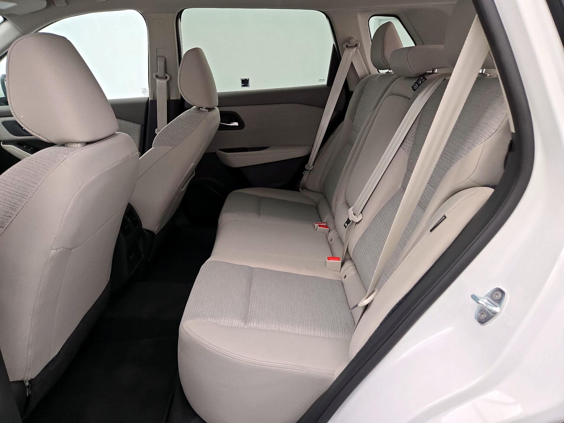 Thumbnail: 2023 Nissan Rogue - 19