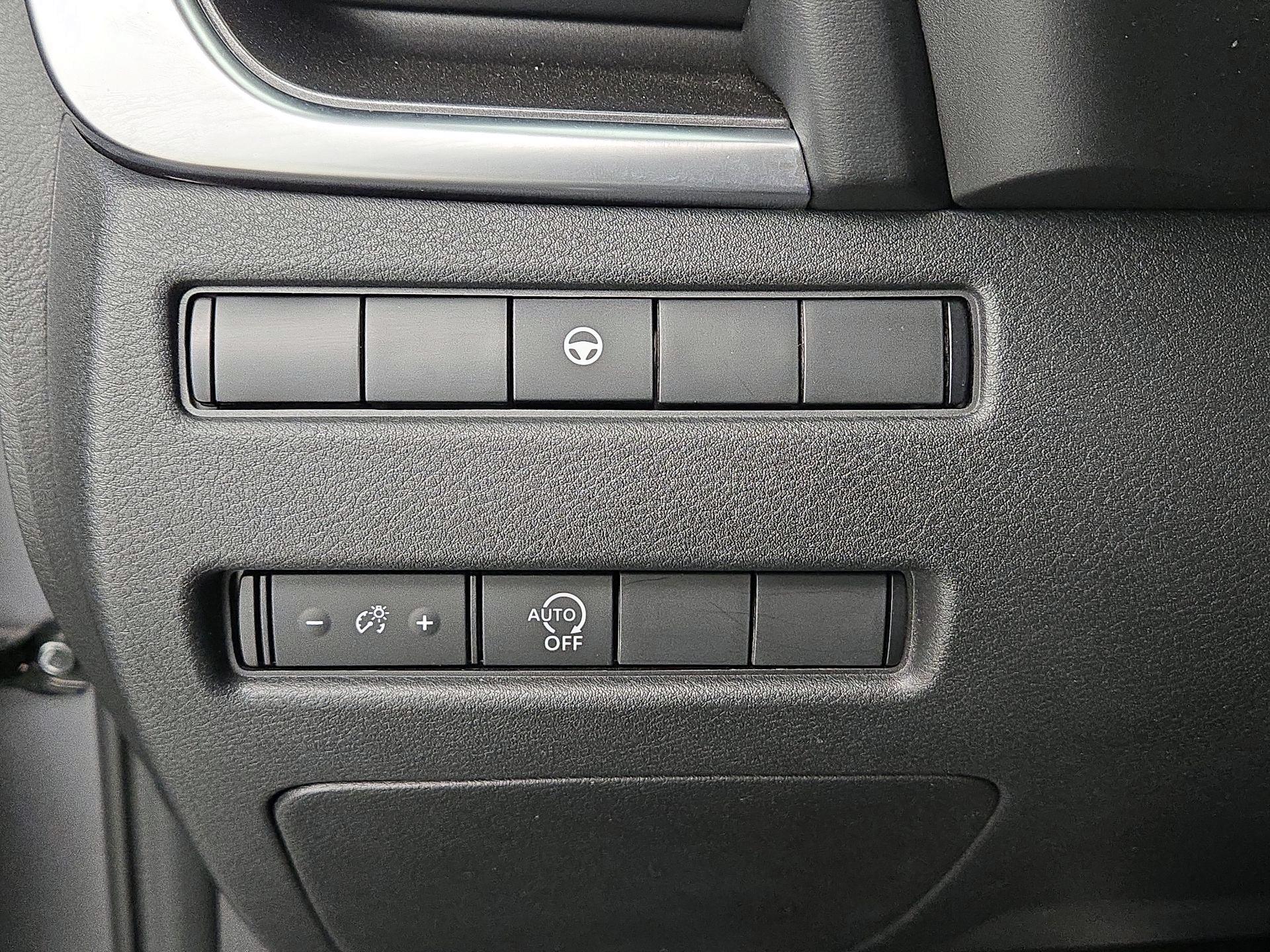 Thumbnail: 2023 Nissan Rogue - 13