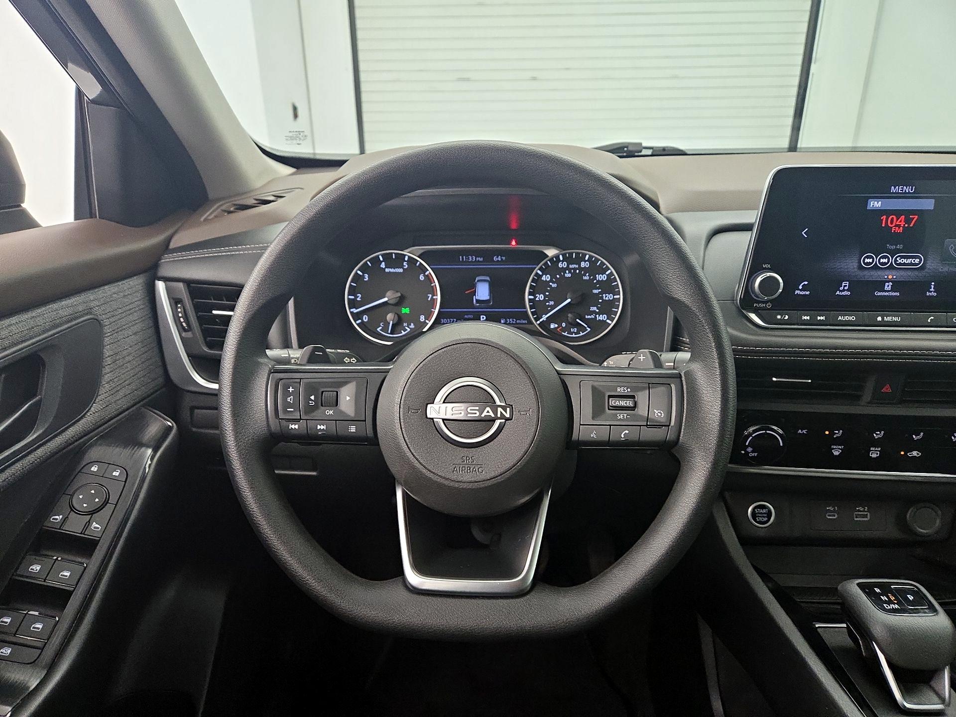 Thumbnail: 2023 Nissan Rogue - 10