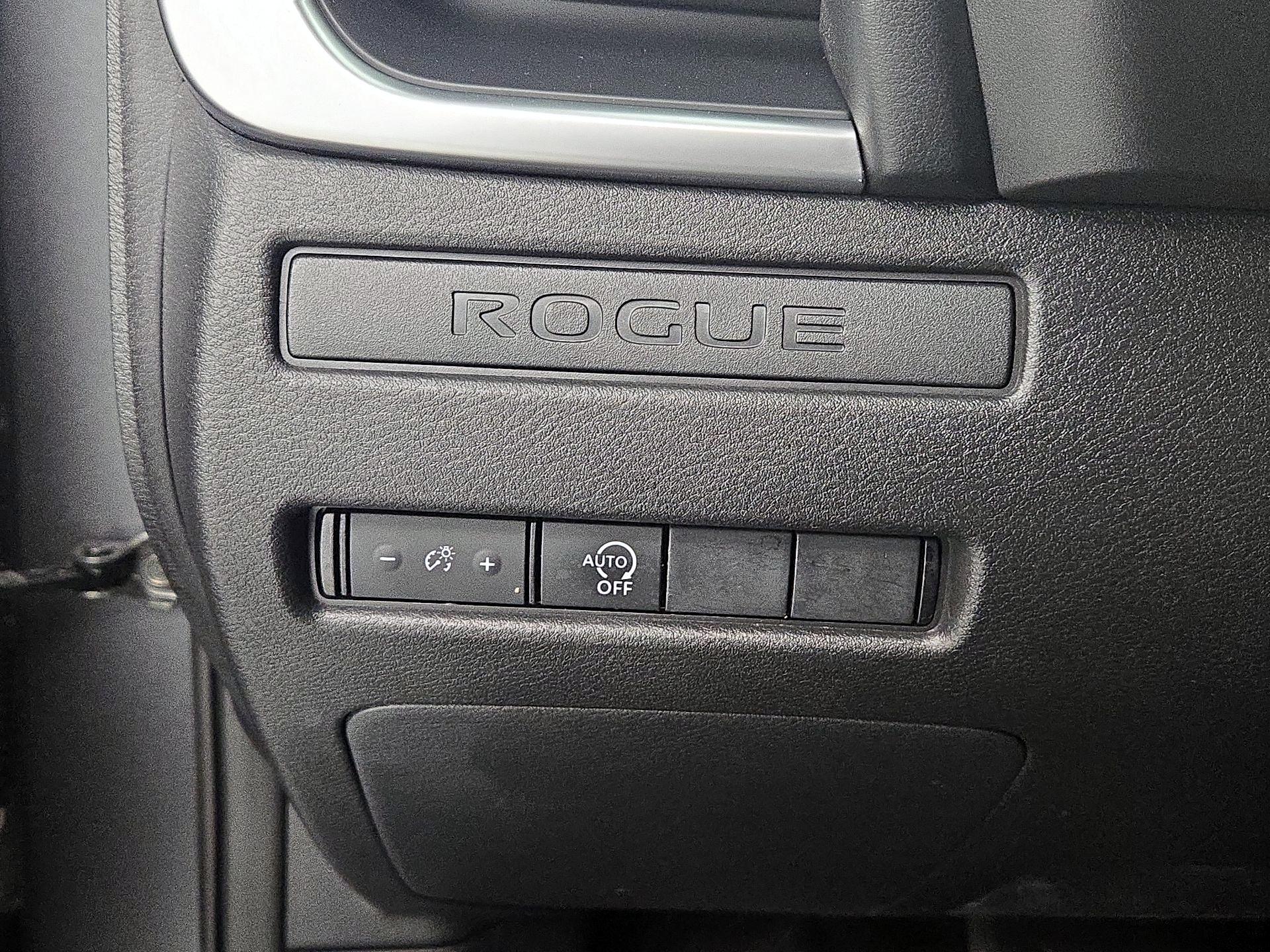 Thumbnail: 2023 Nissan Rogue - 13