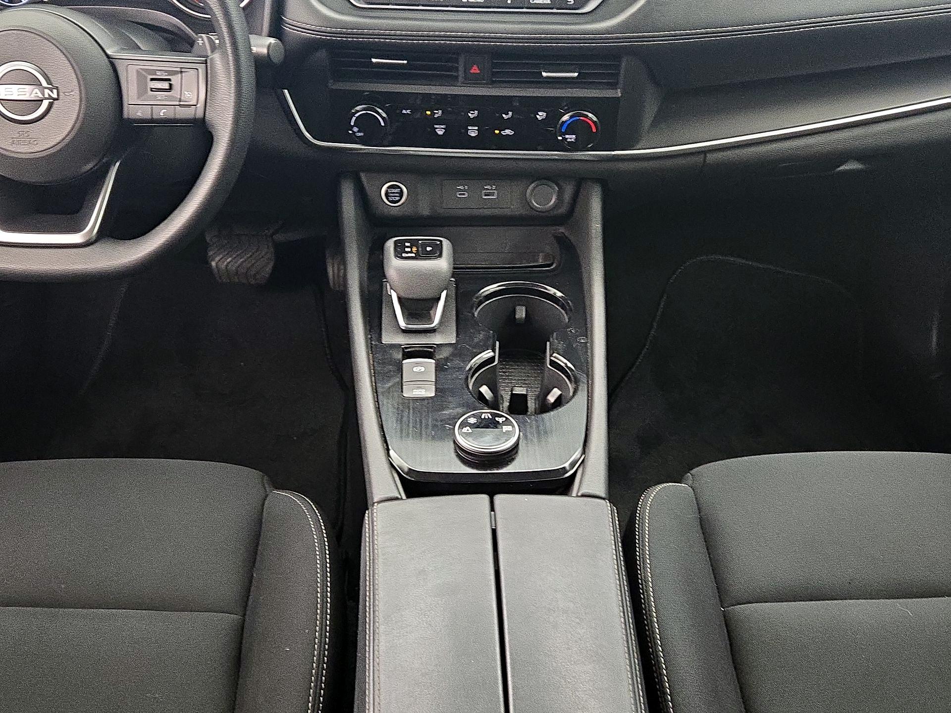 Thumbnail: 2023 Nissan Rogue - 17