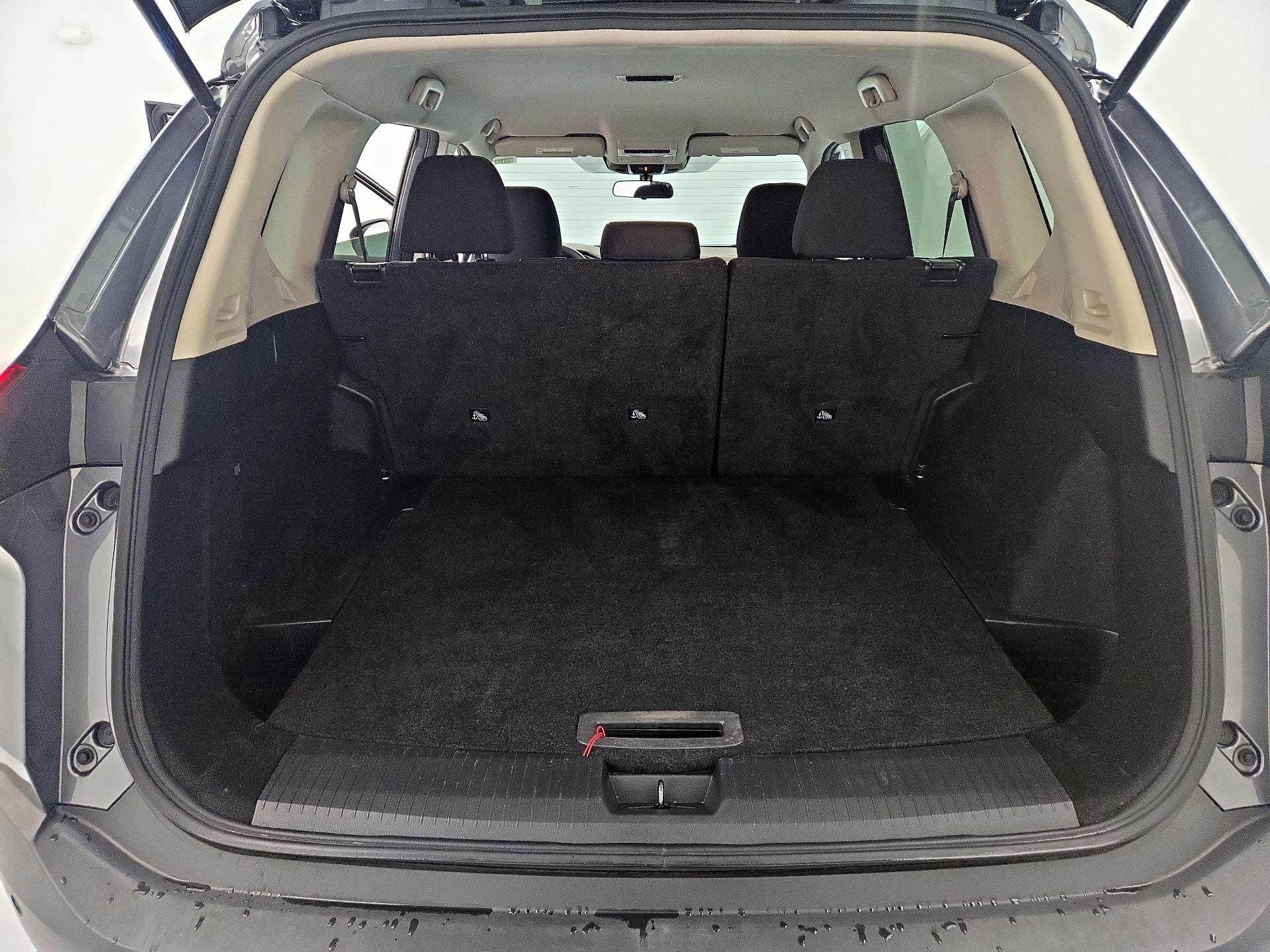 Thumbnail: 2023 Nissan Rogue - 20